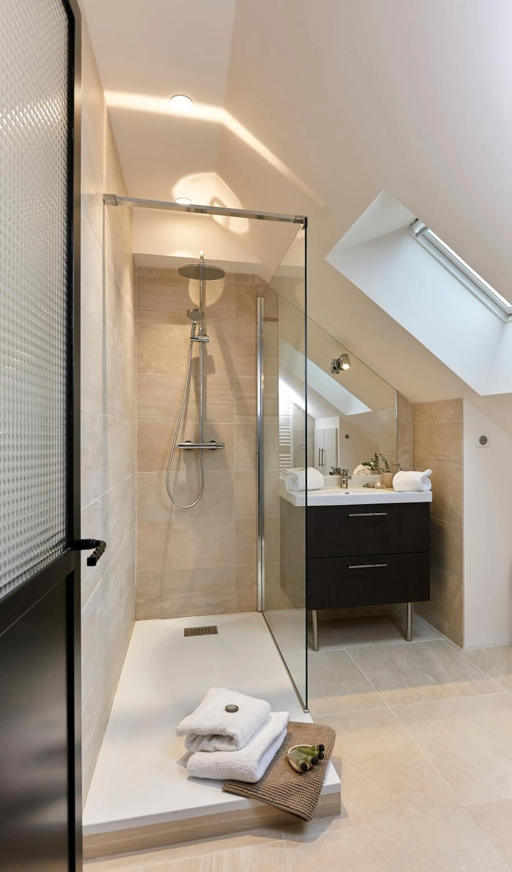 Bathroom in Bubble 8