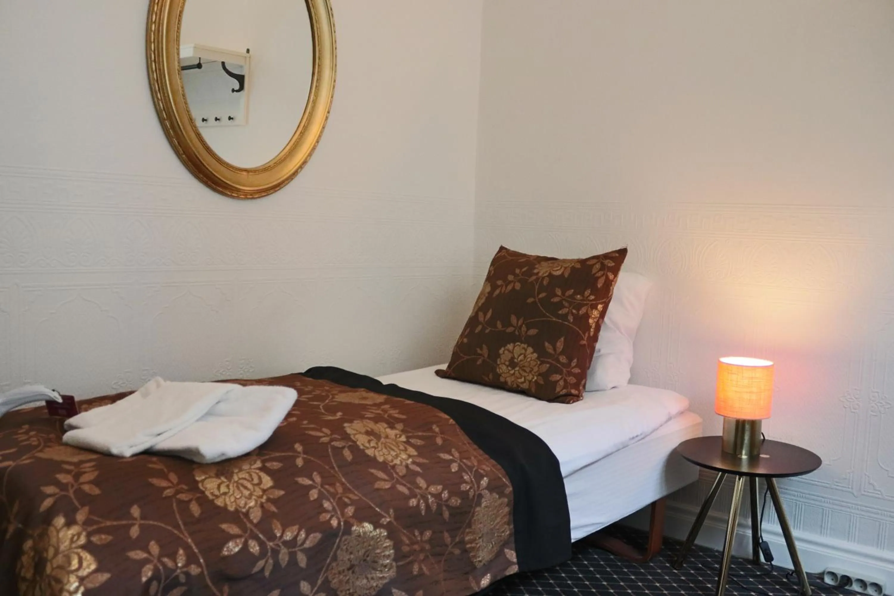 Bedroom, Bed in Milling Hotel Saxildhus