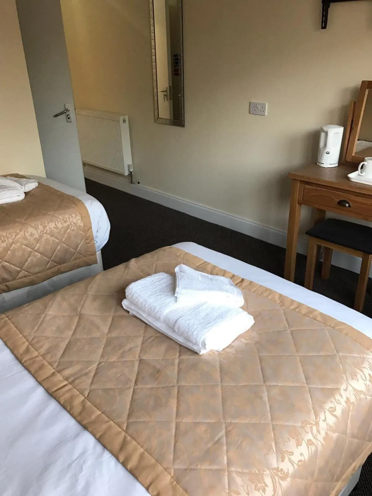 Photo of the whole room, Bed in The Waverley Inn