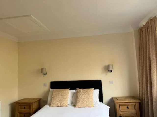 Bedroom, Bed in The Waverley Inn