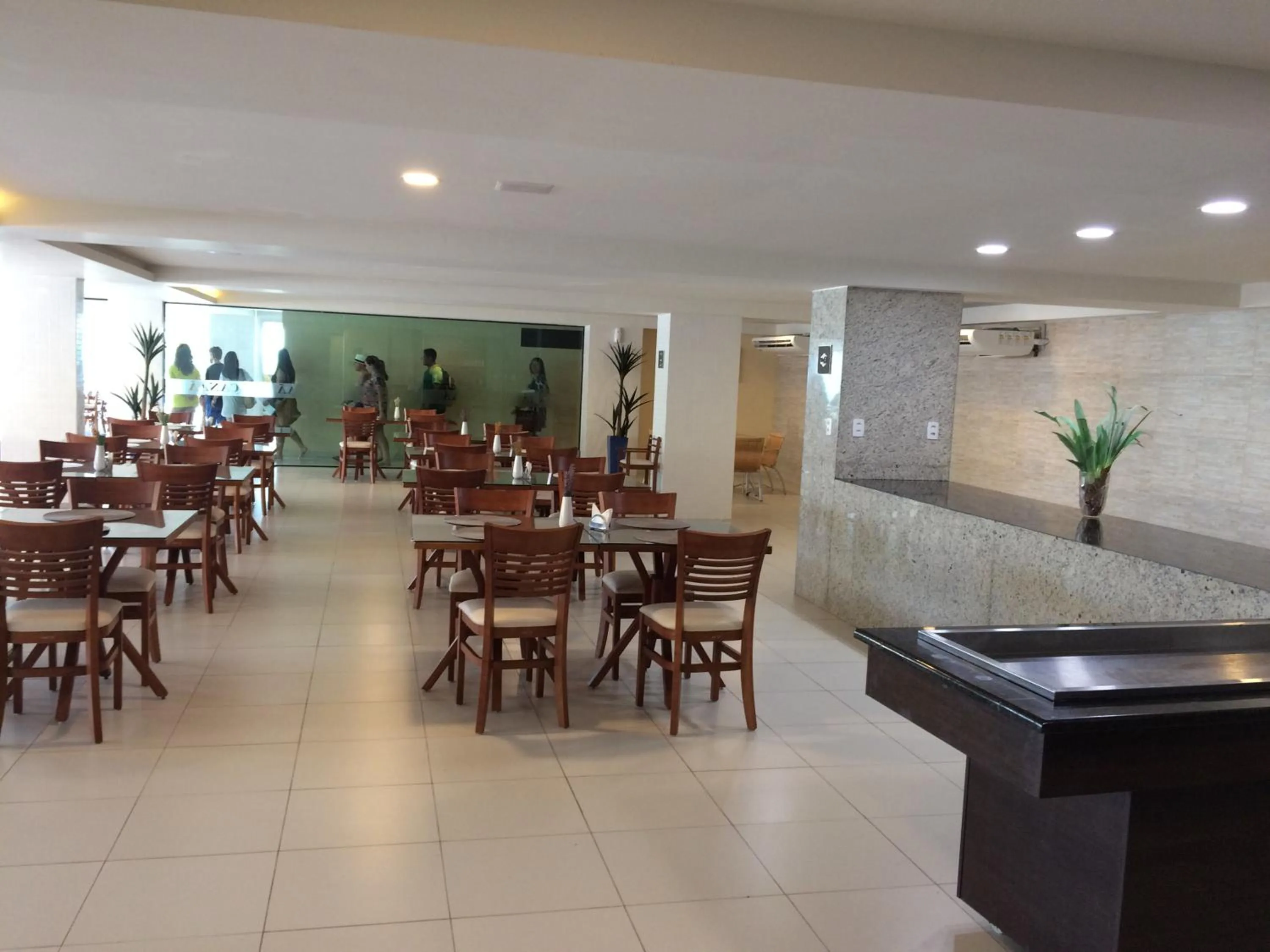 Restaurant/places to eat in Tabatinga Residence Apart Hotel