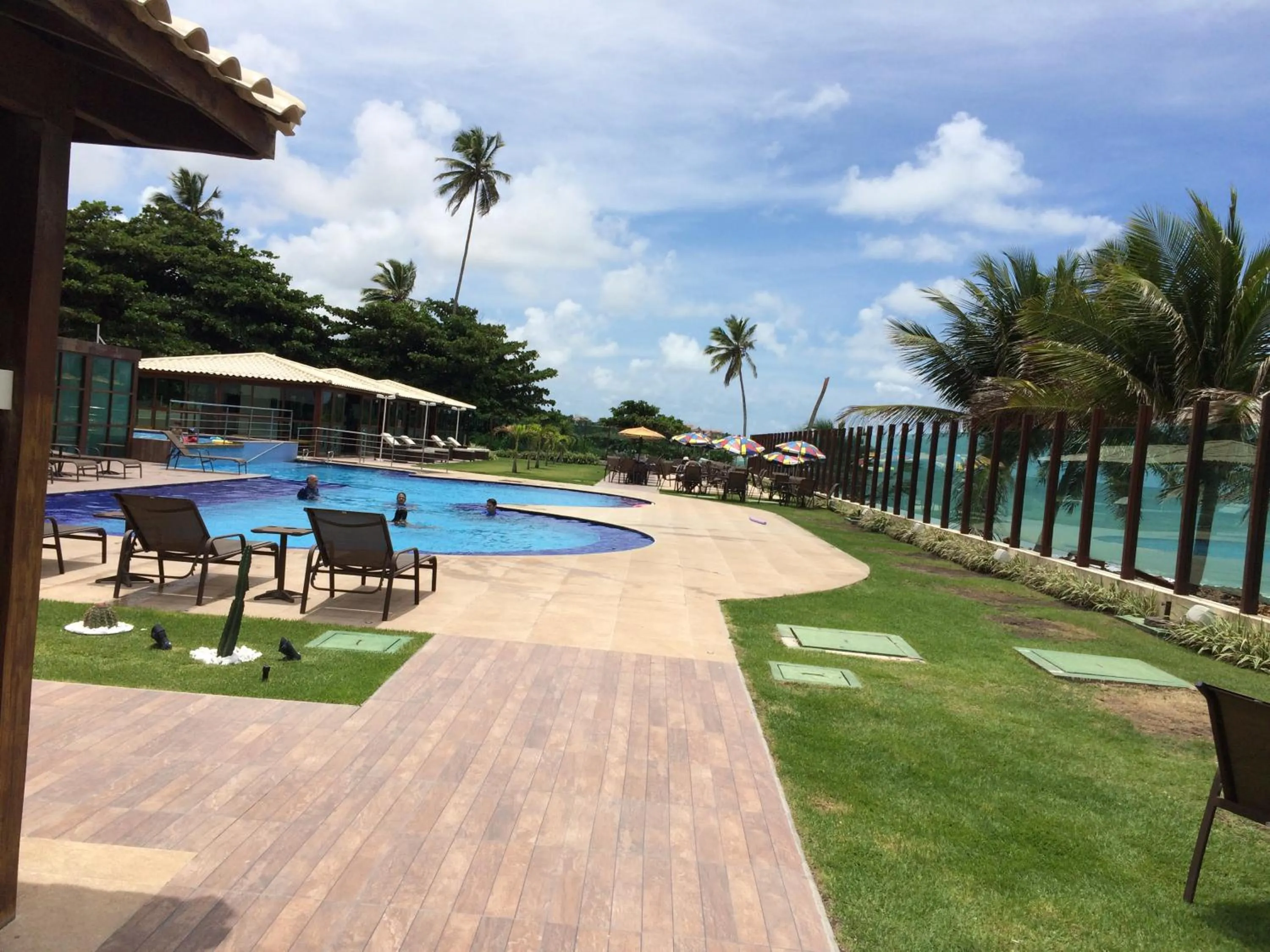 Swimming pool in Tabatinga Residence Apart Hotel