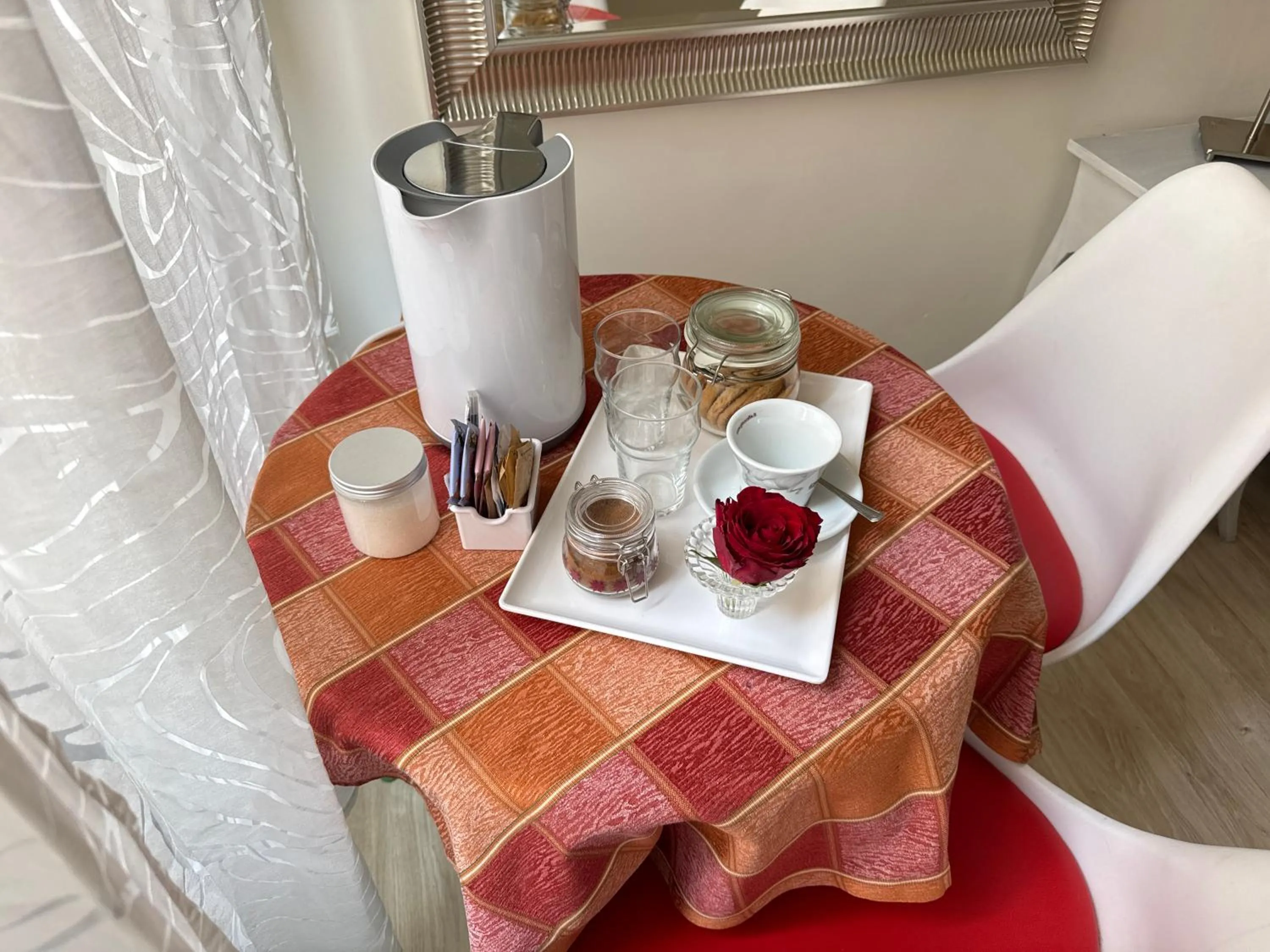 Coffee/tea facilities in Santa Maria Maggiore