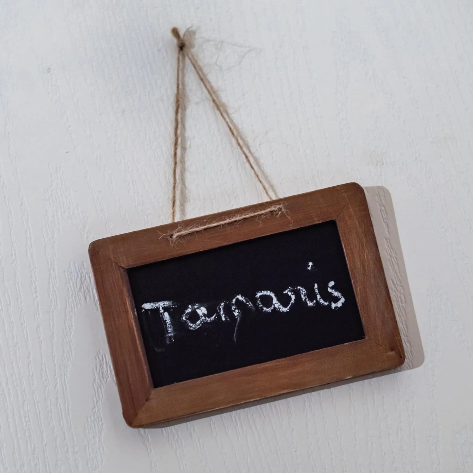 Logo/Certificate/Sign in Mas de l'arrivette