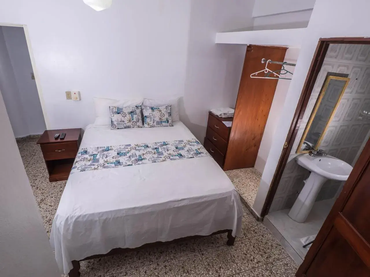 Small Double Room - single occupancy in B&M Setup Hotels Small Double Room - single occupancy in B&M Setup Hotels