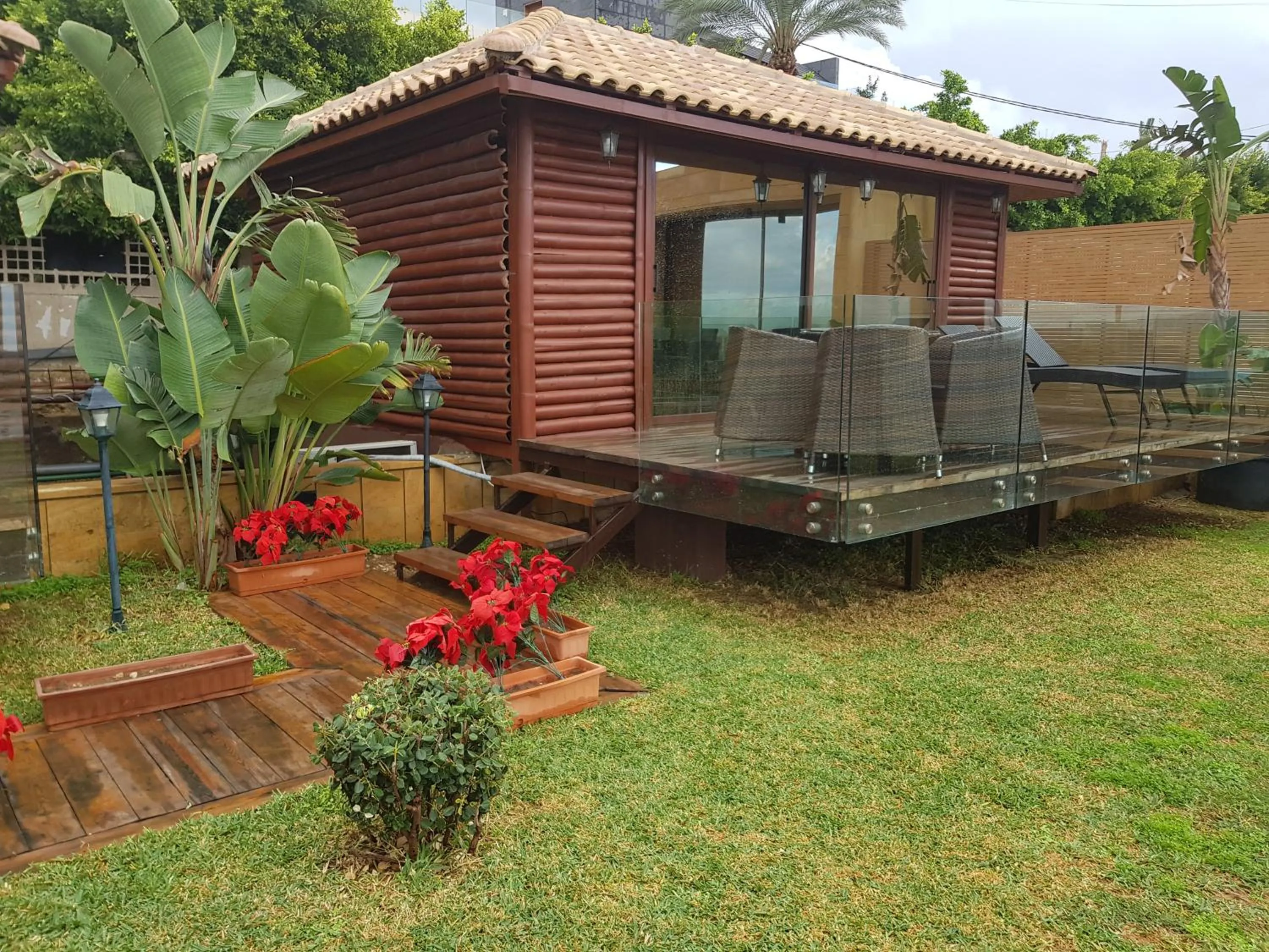 Property building in Four Seasons Halat