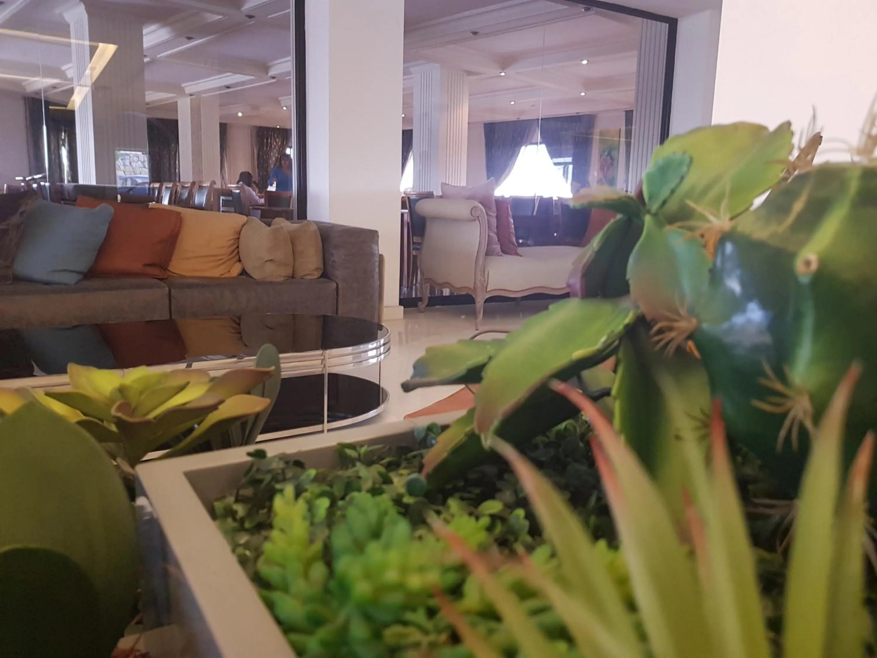 Living room in Four Seasons Halat