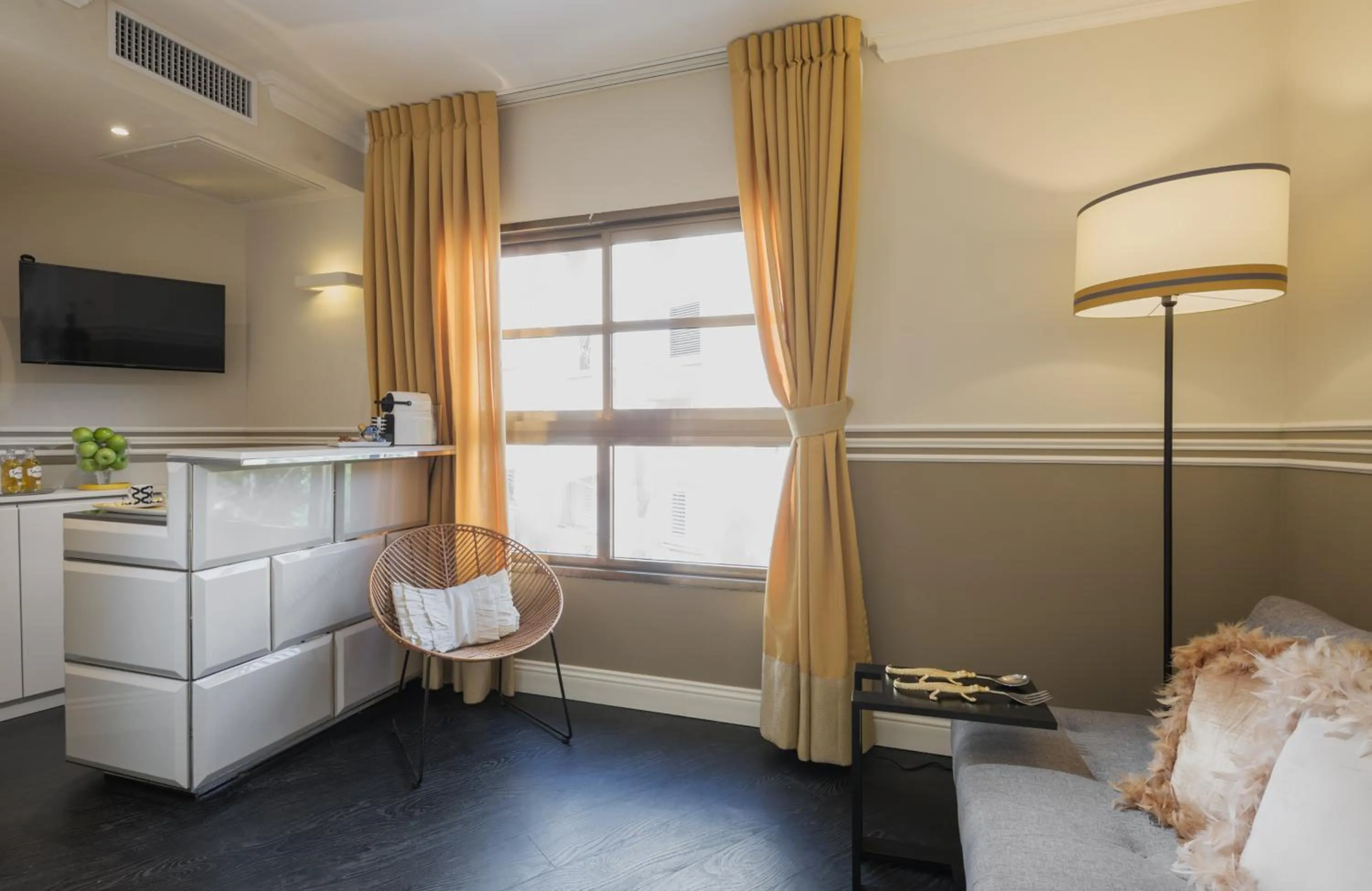 Photo of the whole room, Bed in A23 Boutique Hotel