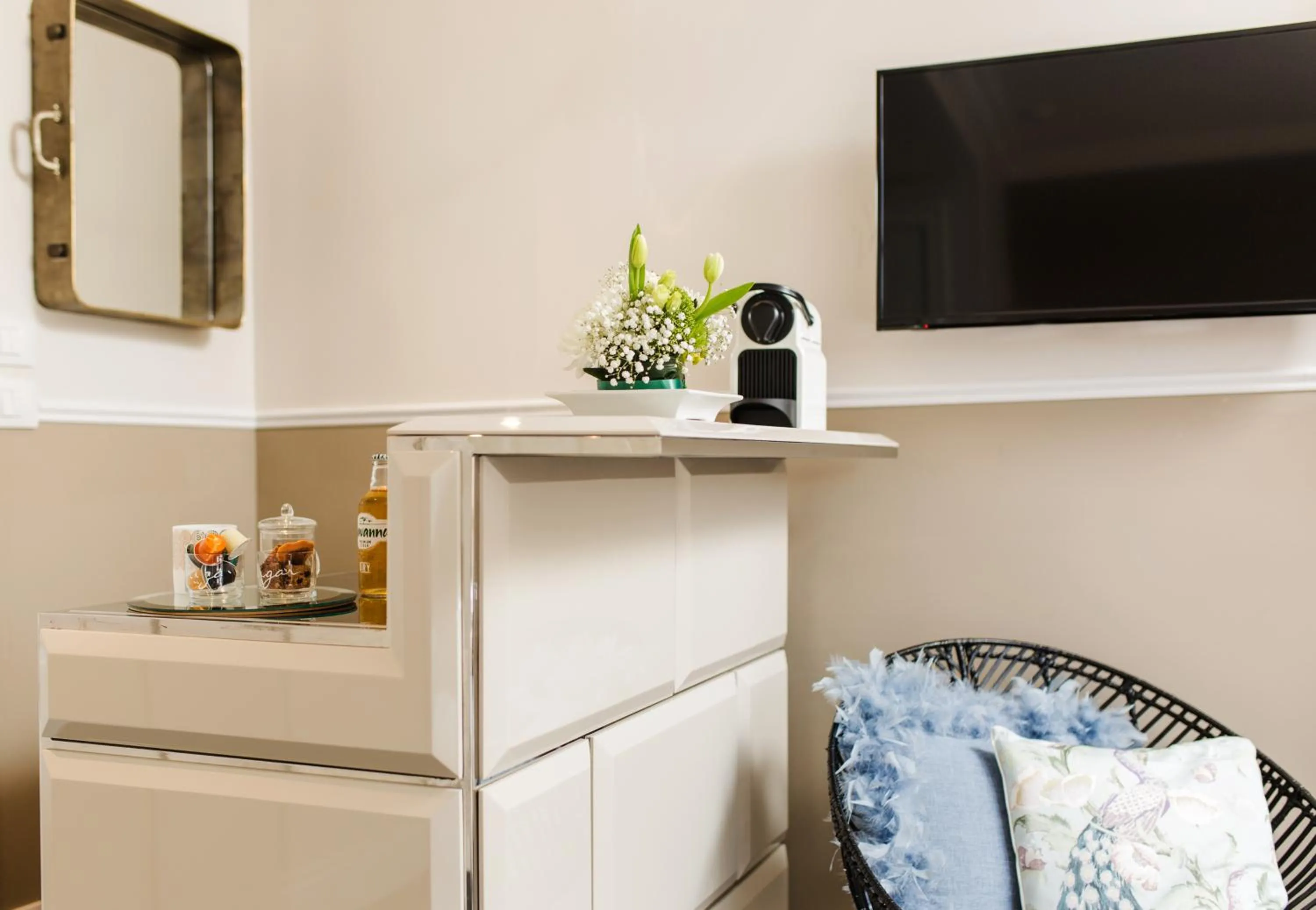 TV and multimedia in A23 Boutique Hotel