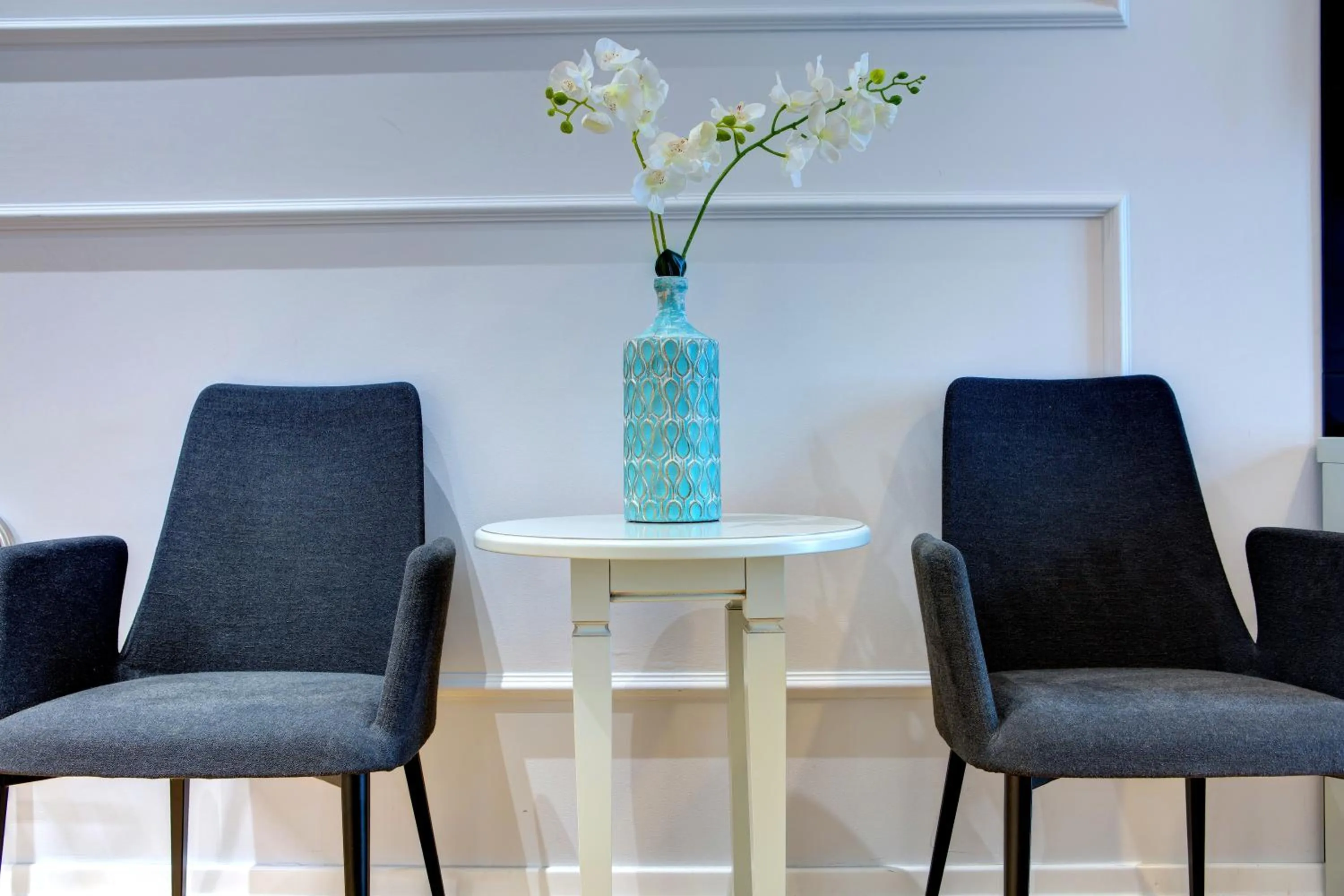 Seating area in Guest House Forty-Four