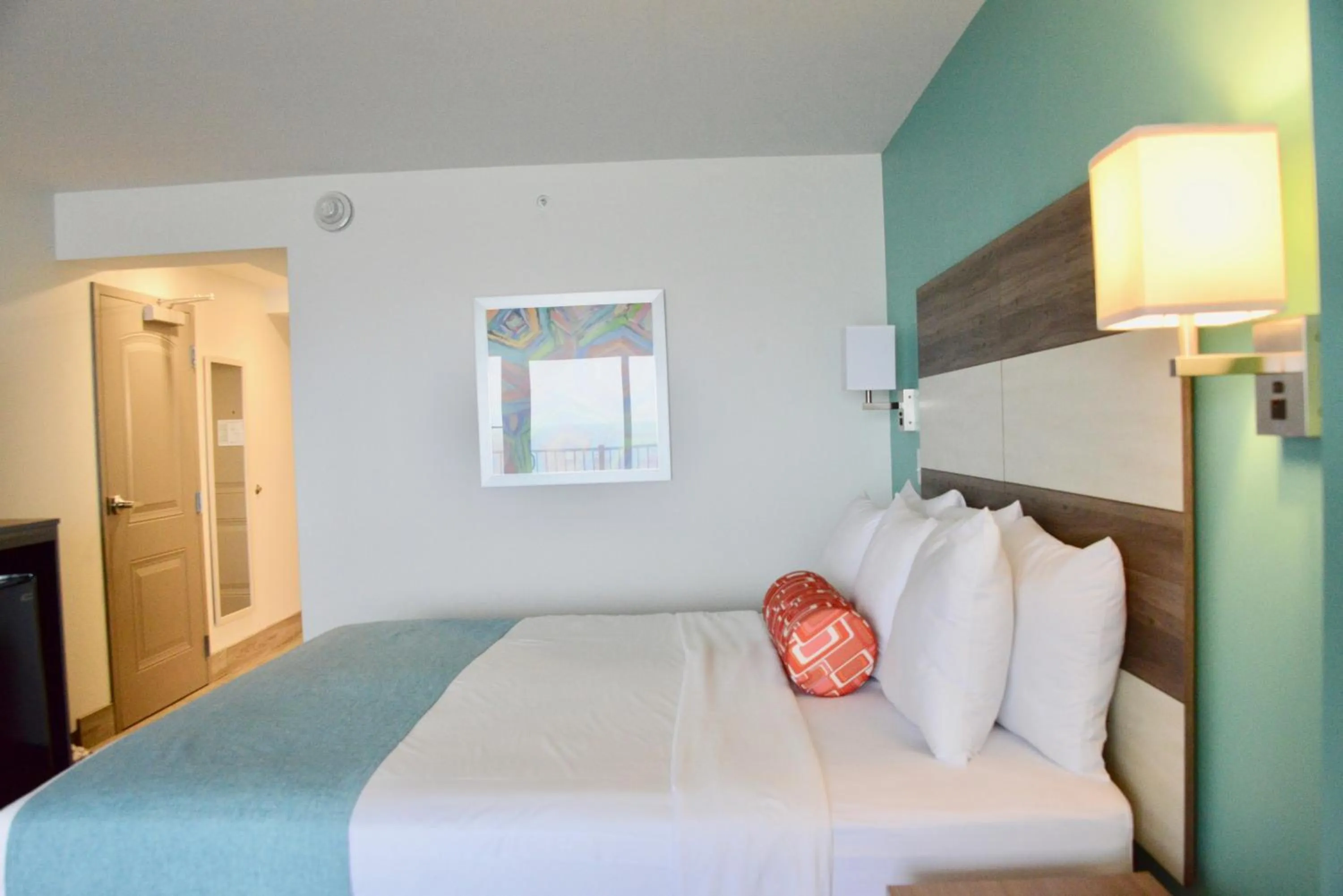 Bedroom, Bed in Monte Carlo Boardwalk / Oceanfront Ocean City