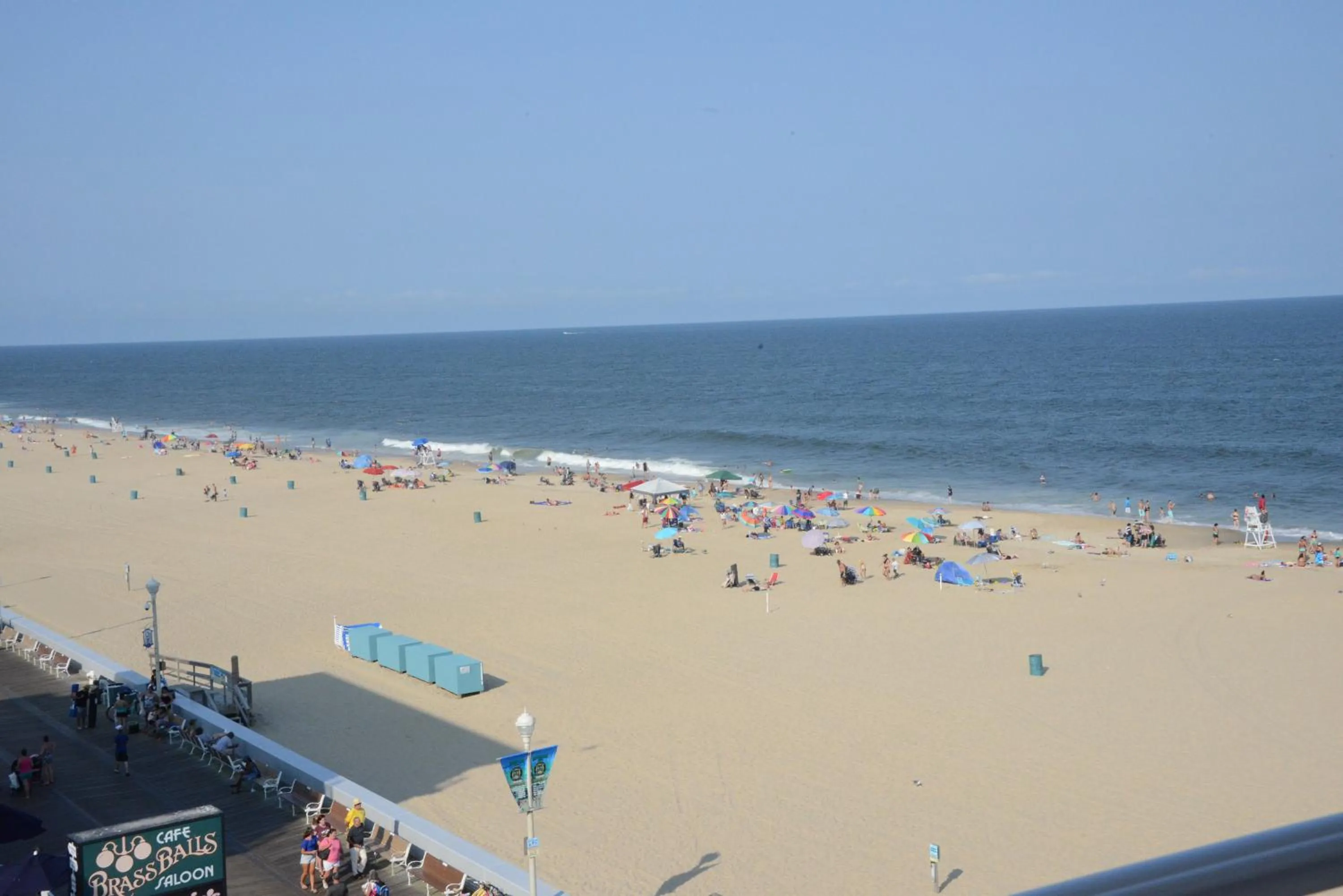 Beach in Monte Carlo Boardwalk / Oceanfront Ocean City