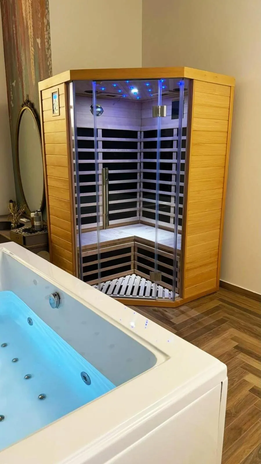 Hot Tub in Villa C Luxury Estate