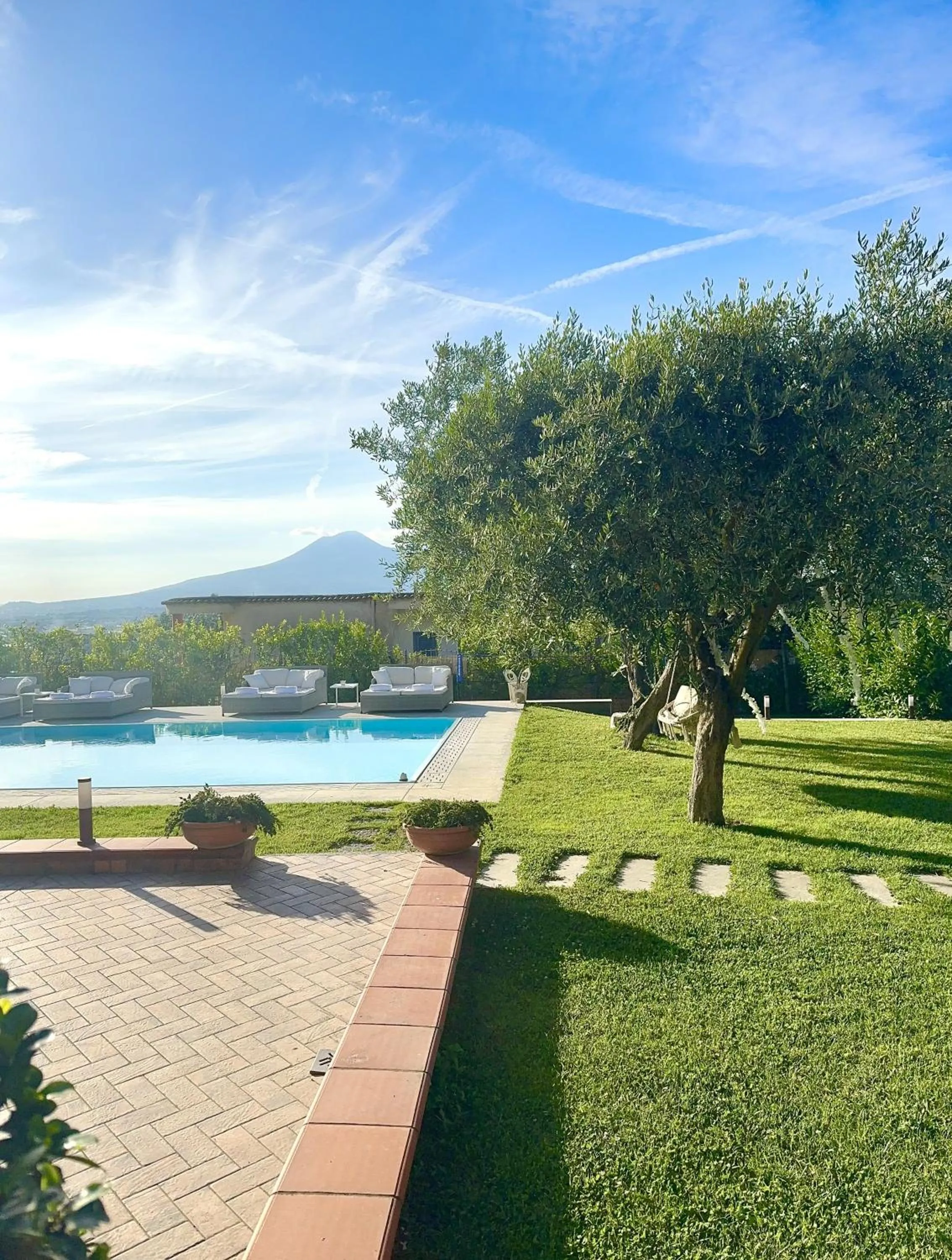 Garden in Villa C Luxury Estate