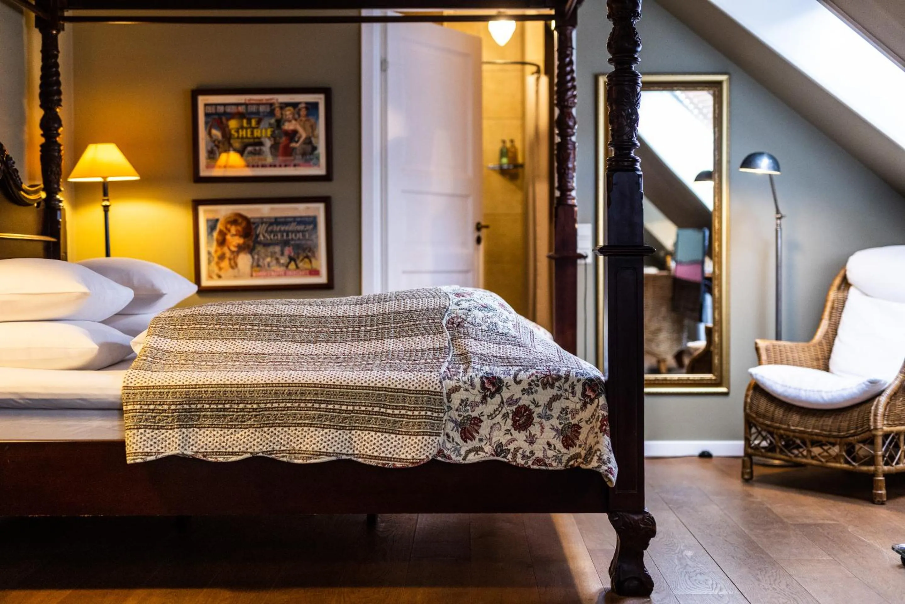 Bed in Villa Provence