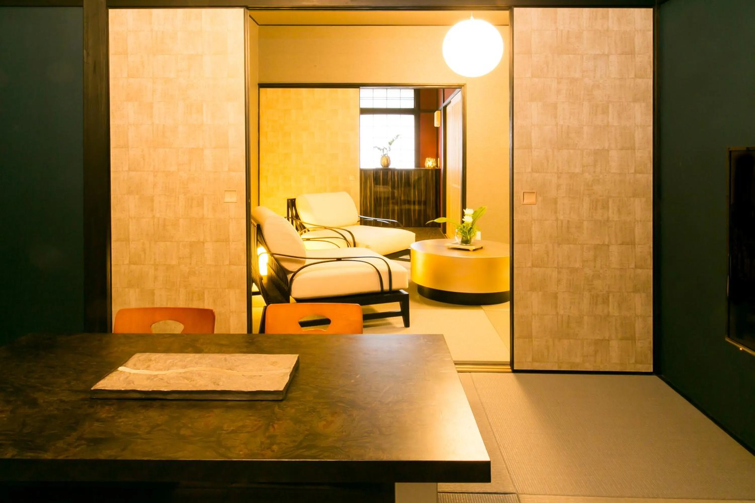 Living room, Bed in Hosta Nijo Aoi