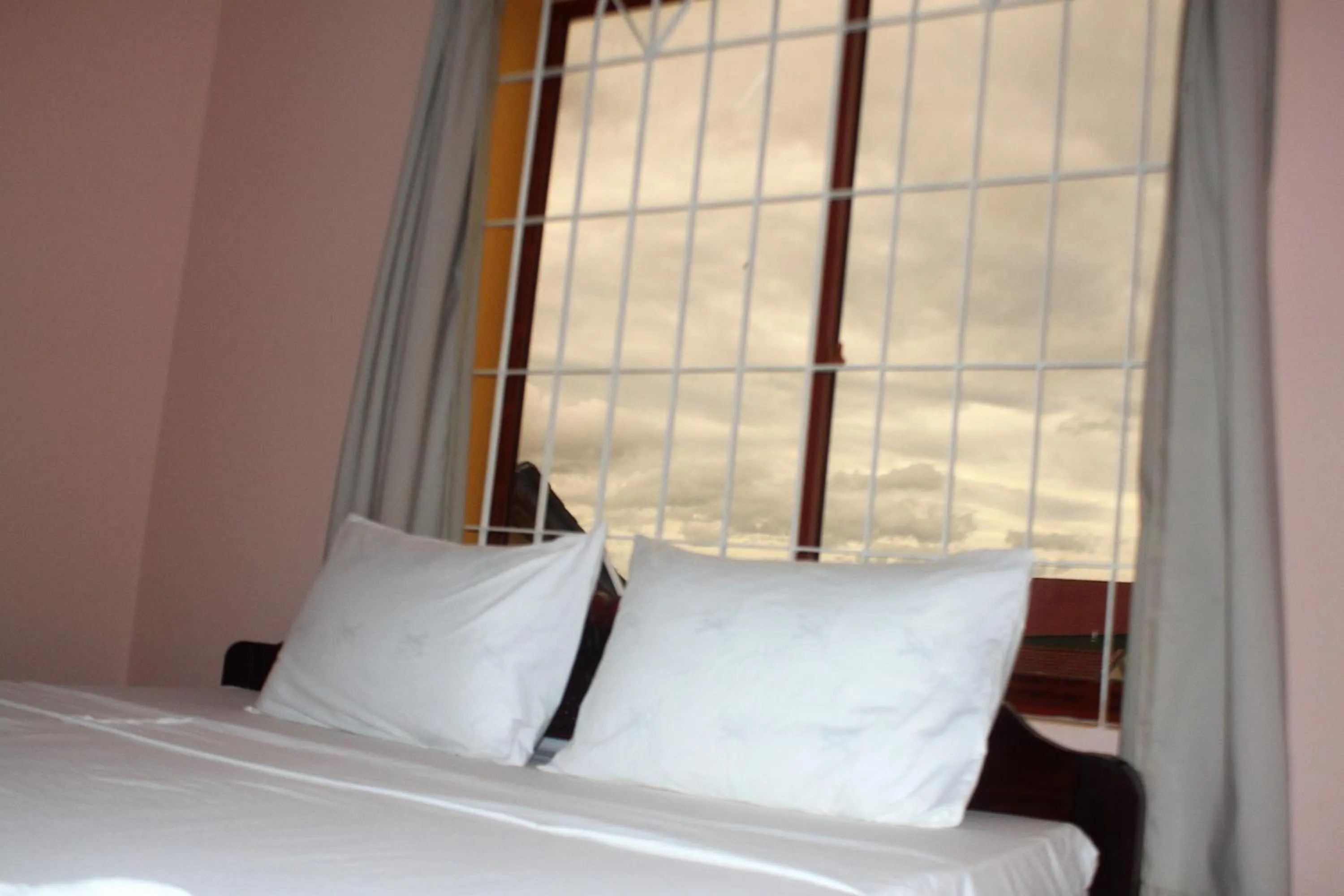 Photo of the whole room, Bed in Good Morning Kampot