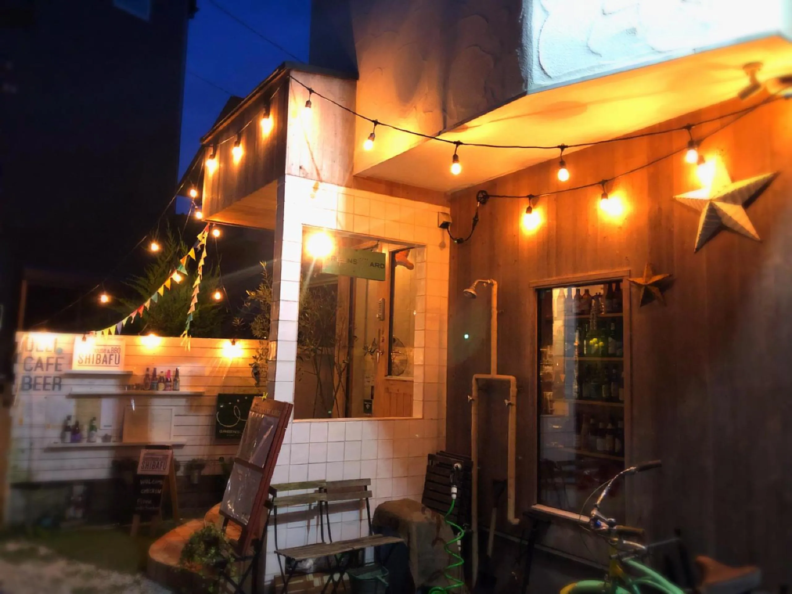 Facade/entrance in guesthouse SHIBAFU