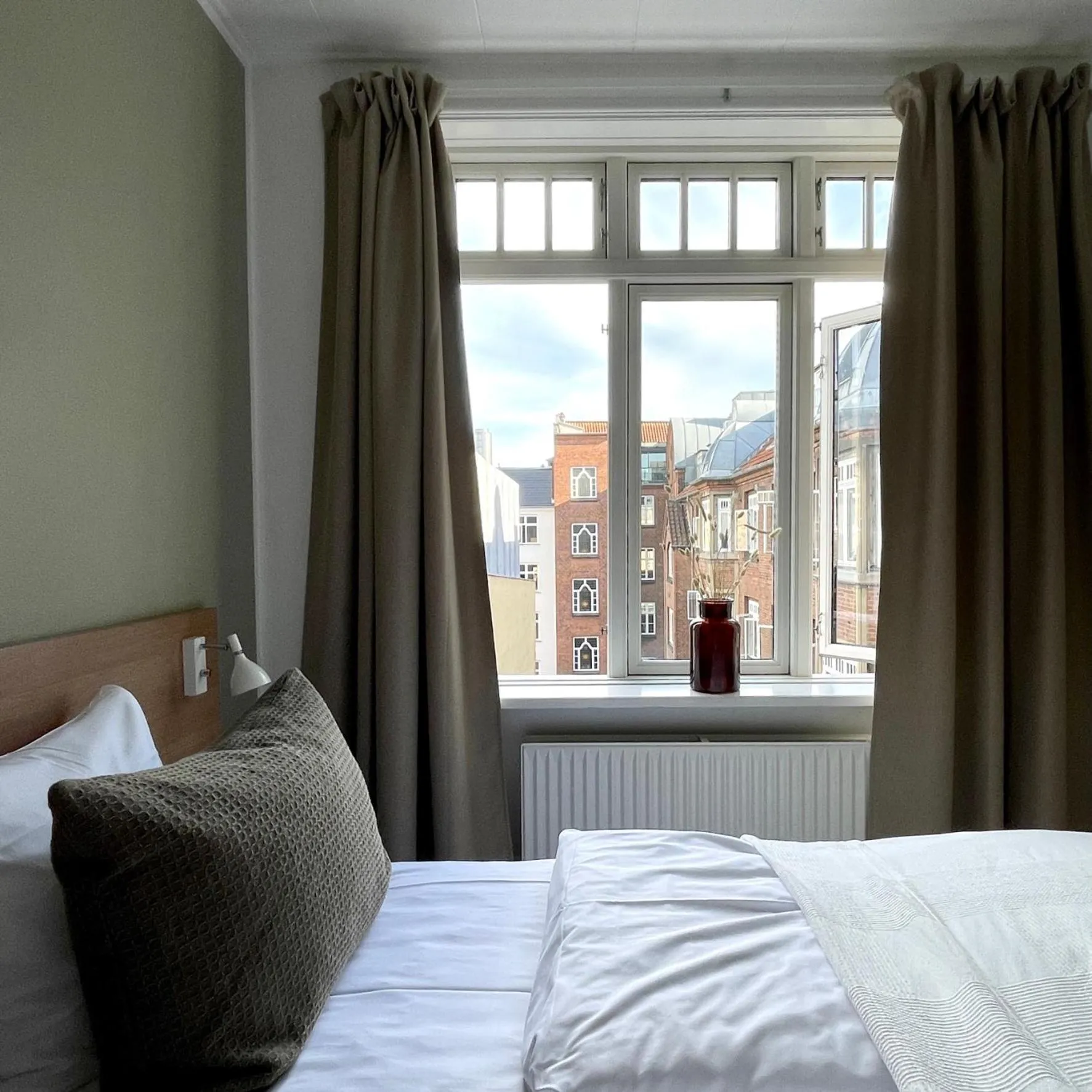 Bedroom, Bed in Savoy Hotel
