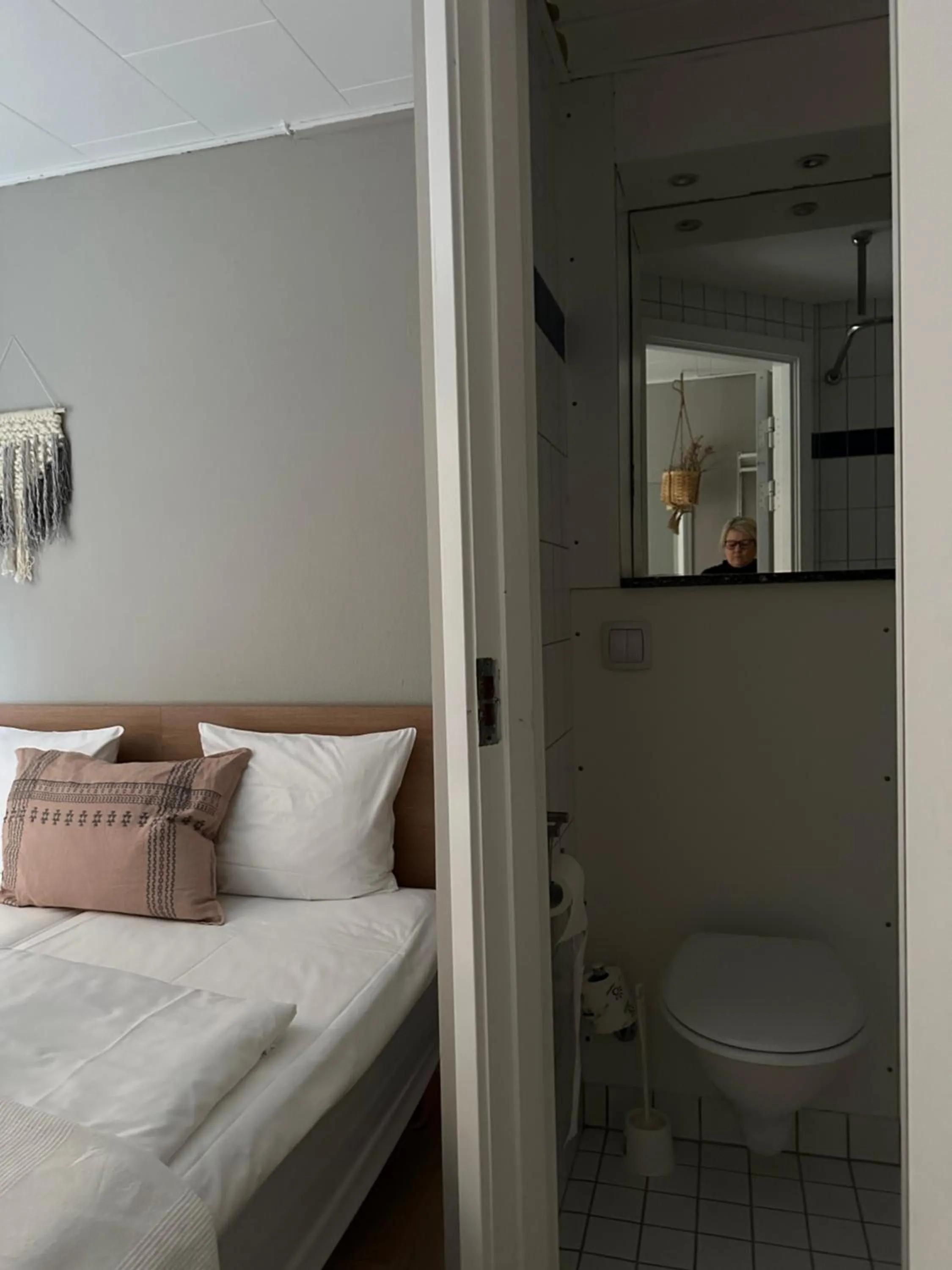 Toilet, Bed in Savoy Hotel