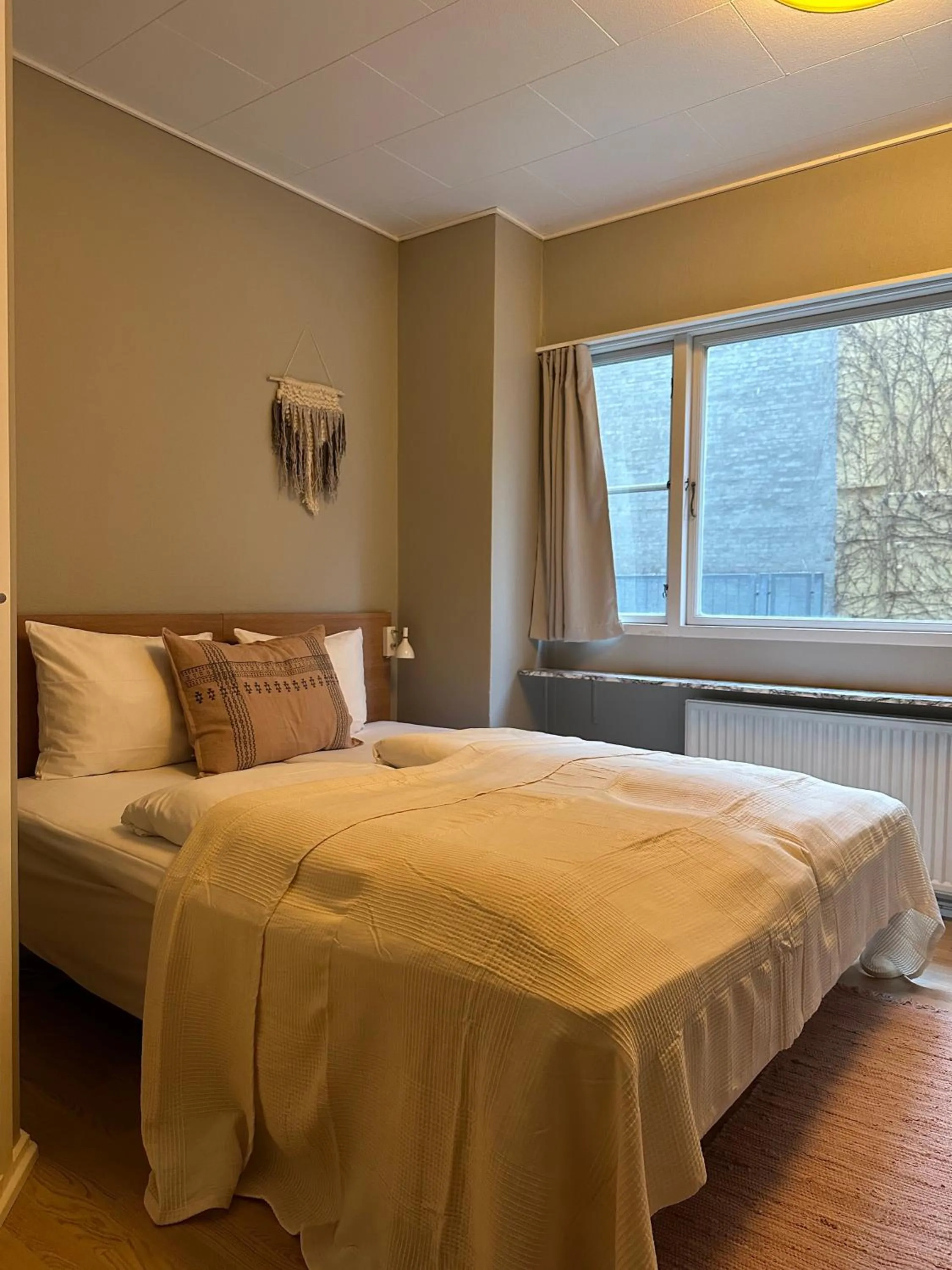 Bedroom, Bed in Savoy Hotel