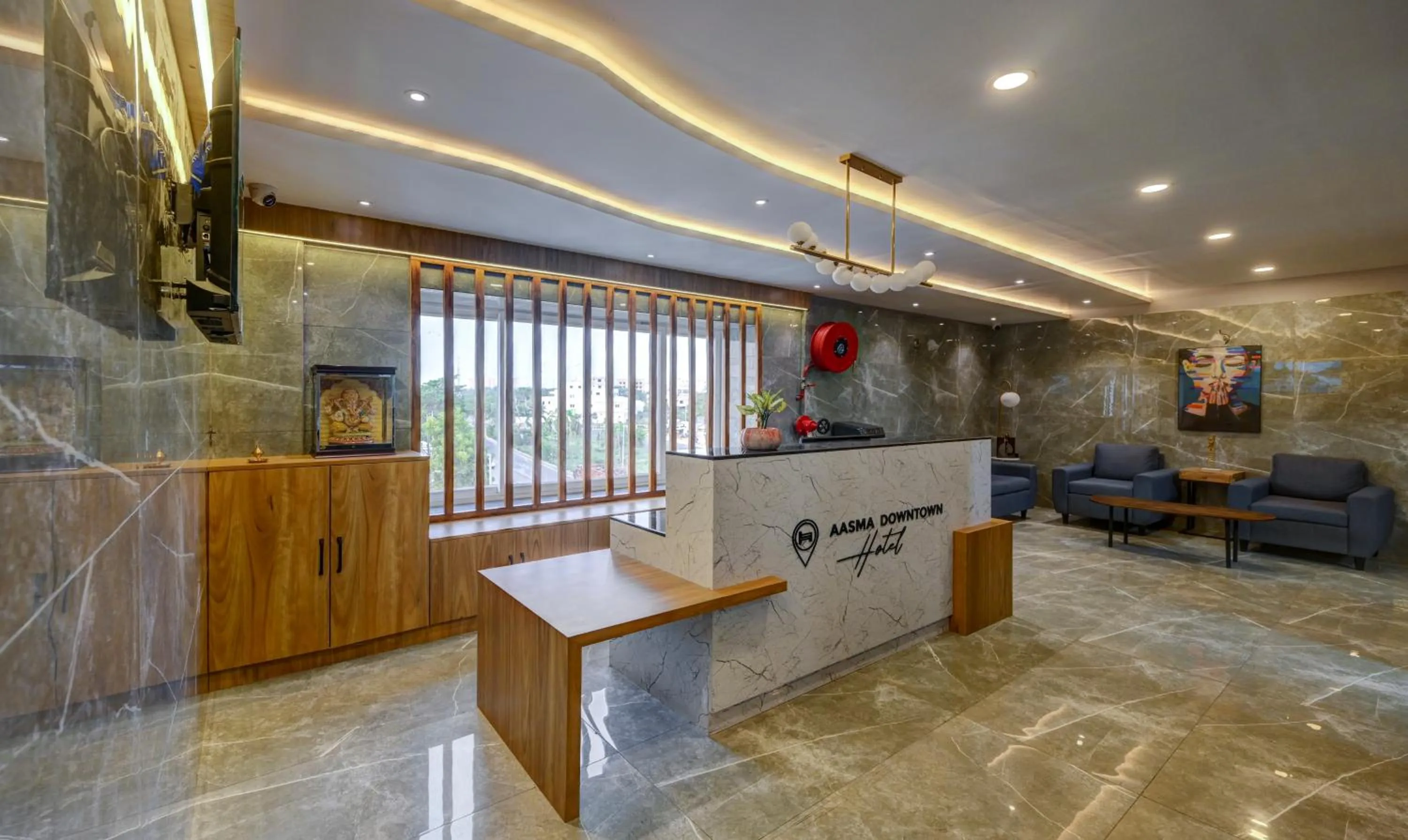 Lobby or reception in Treebo Aasma Downtown
