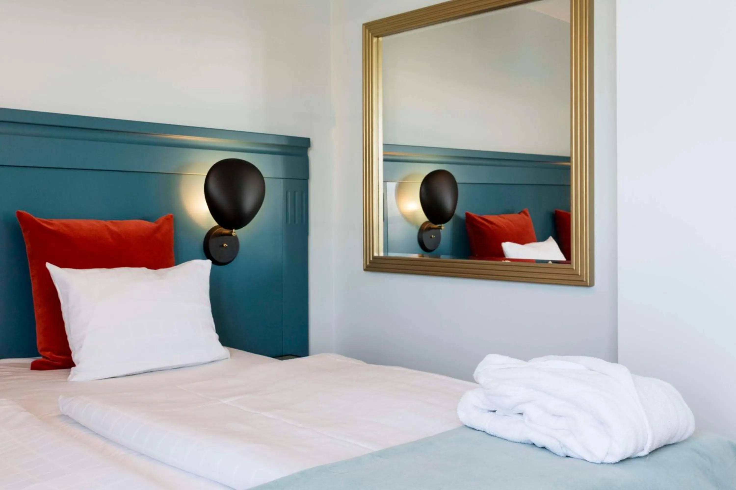 Bedroom, Bed in Scandic Webers