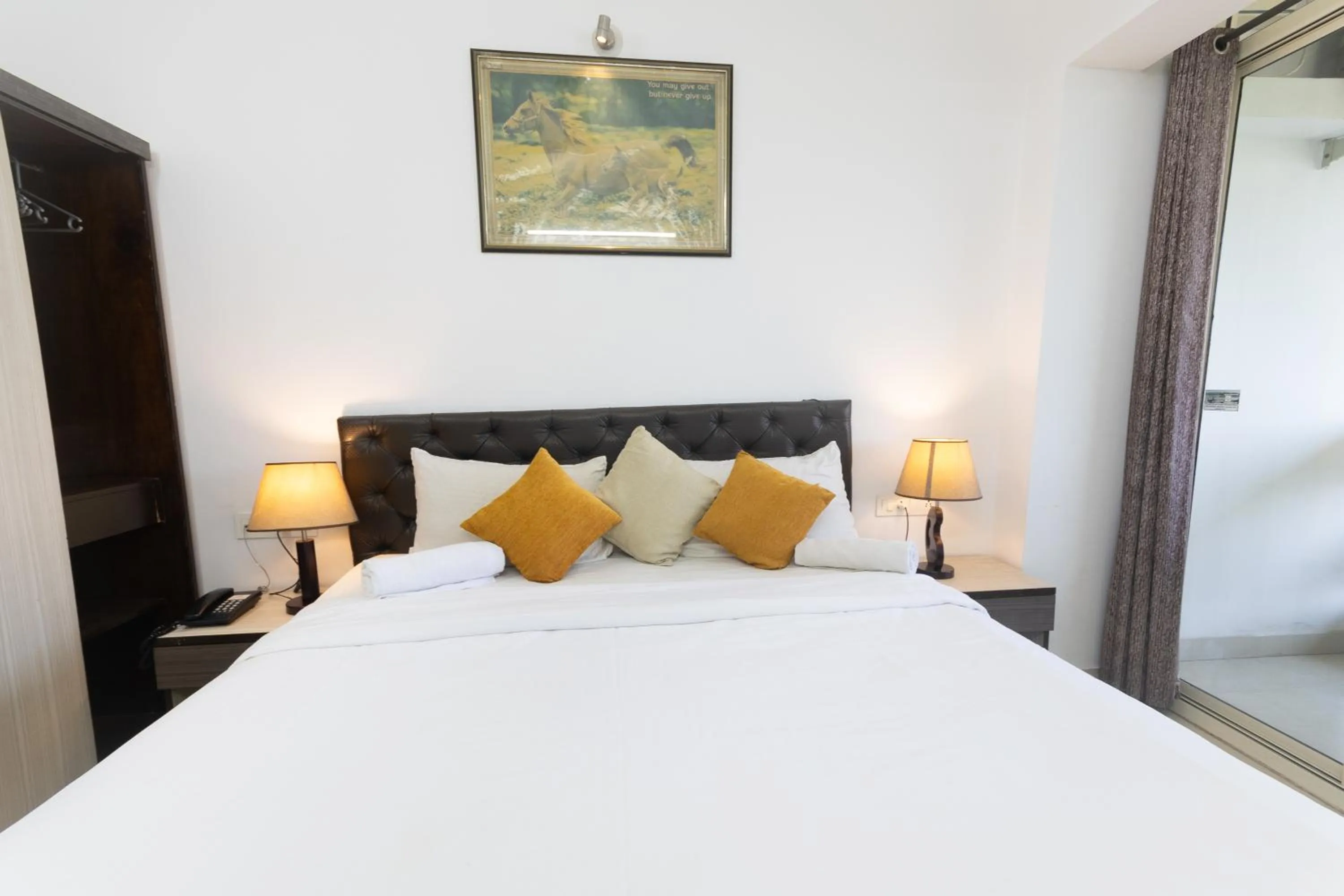 Photo of the whole room, Bed in Sal Riviera