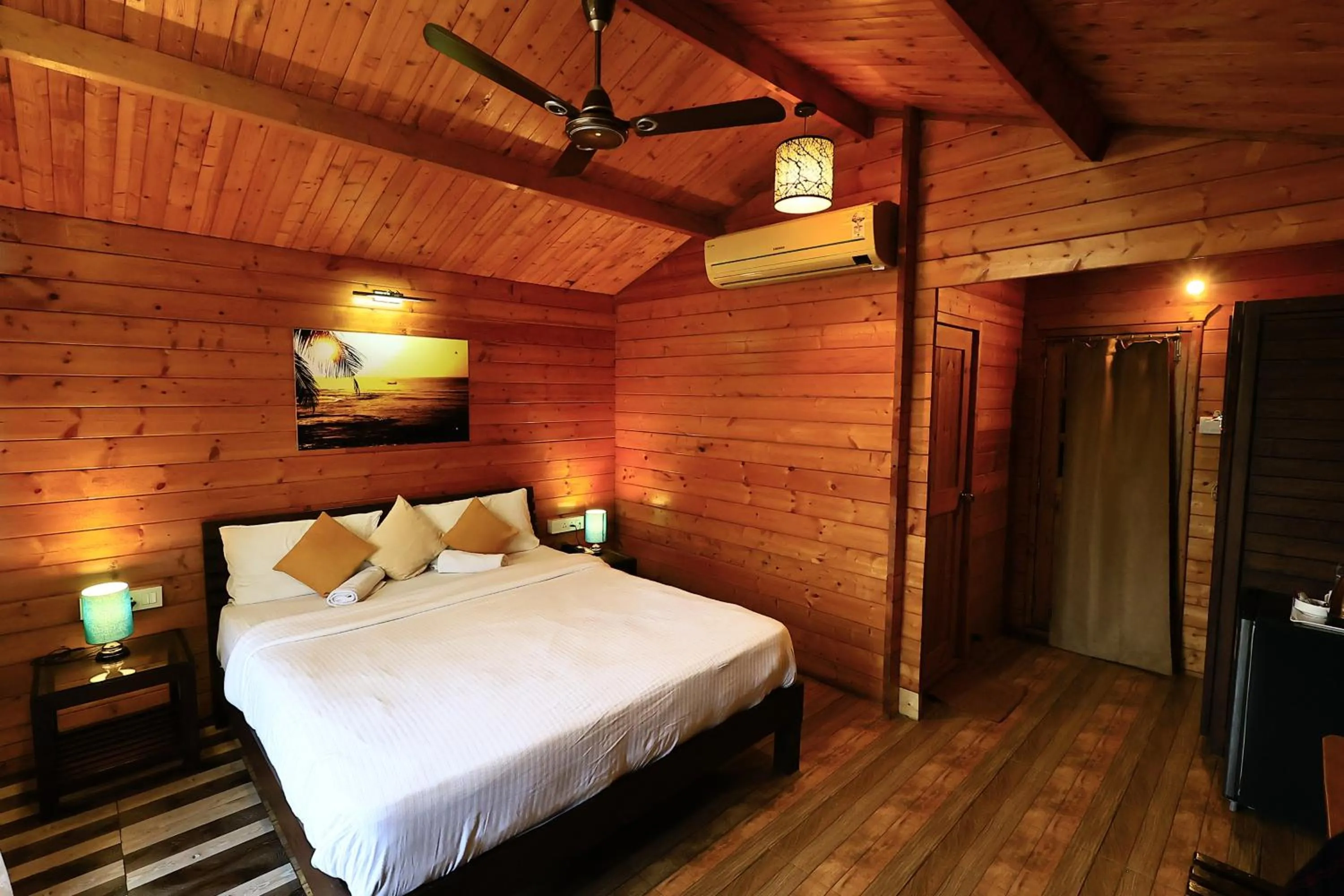 Photo of the whole room, Bed in Sal Riviera