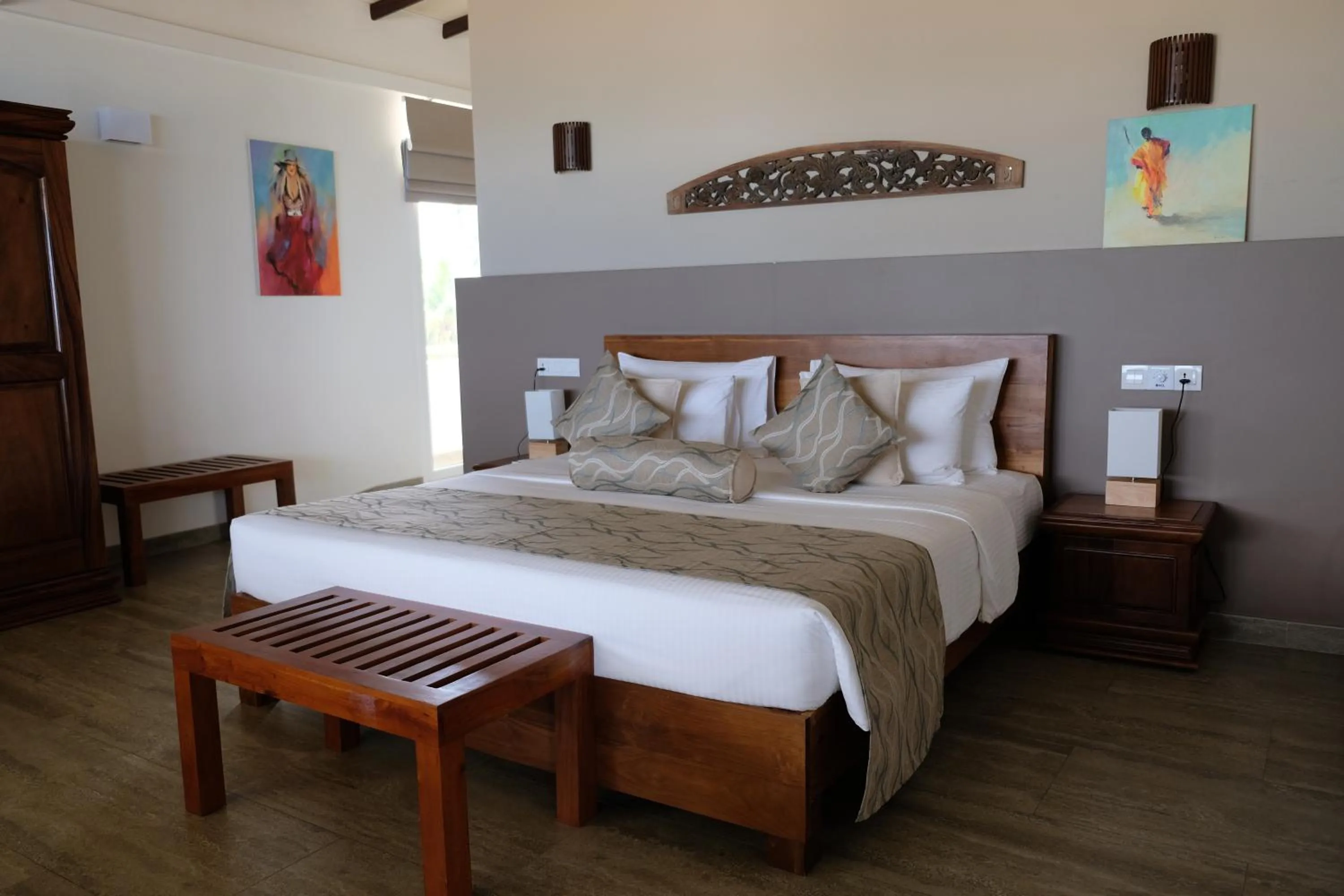 Photo of the whole room, Bed in Twenty-Two Weligambay