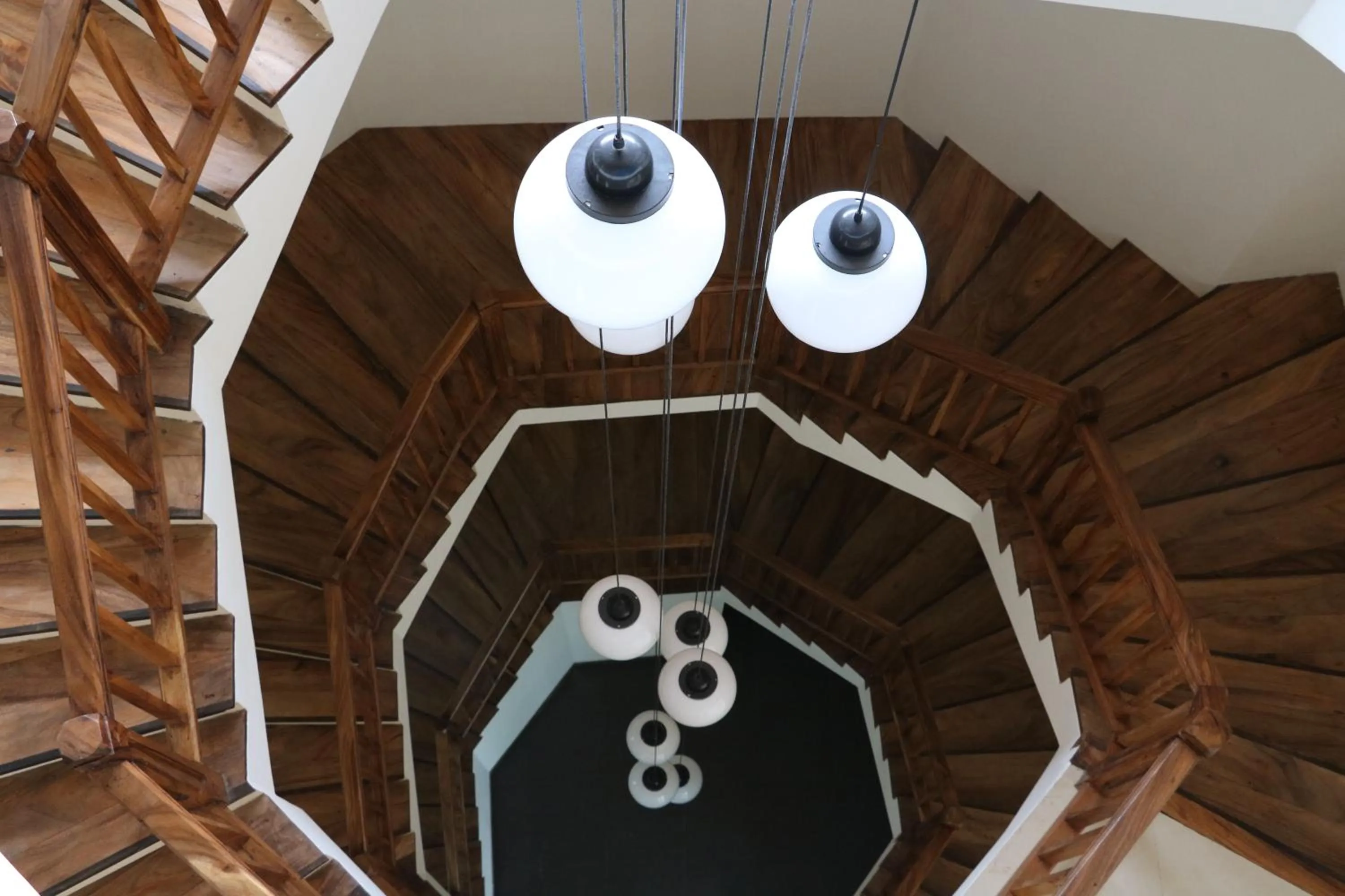 Area and facilities in Twenty-Two Weligambay