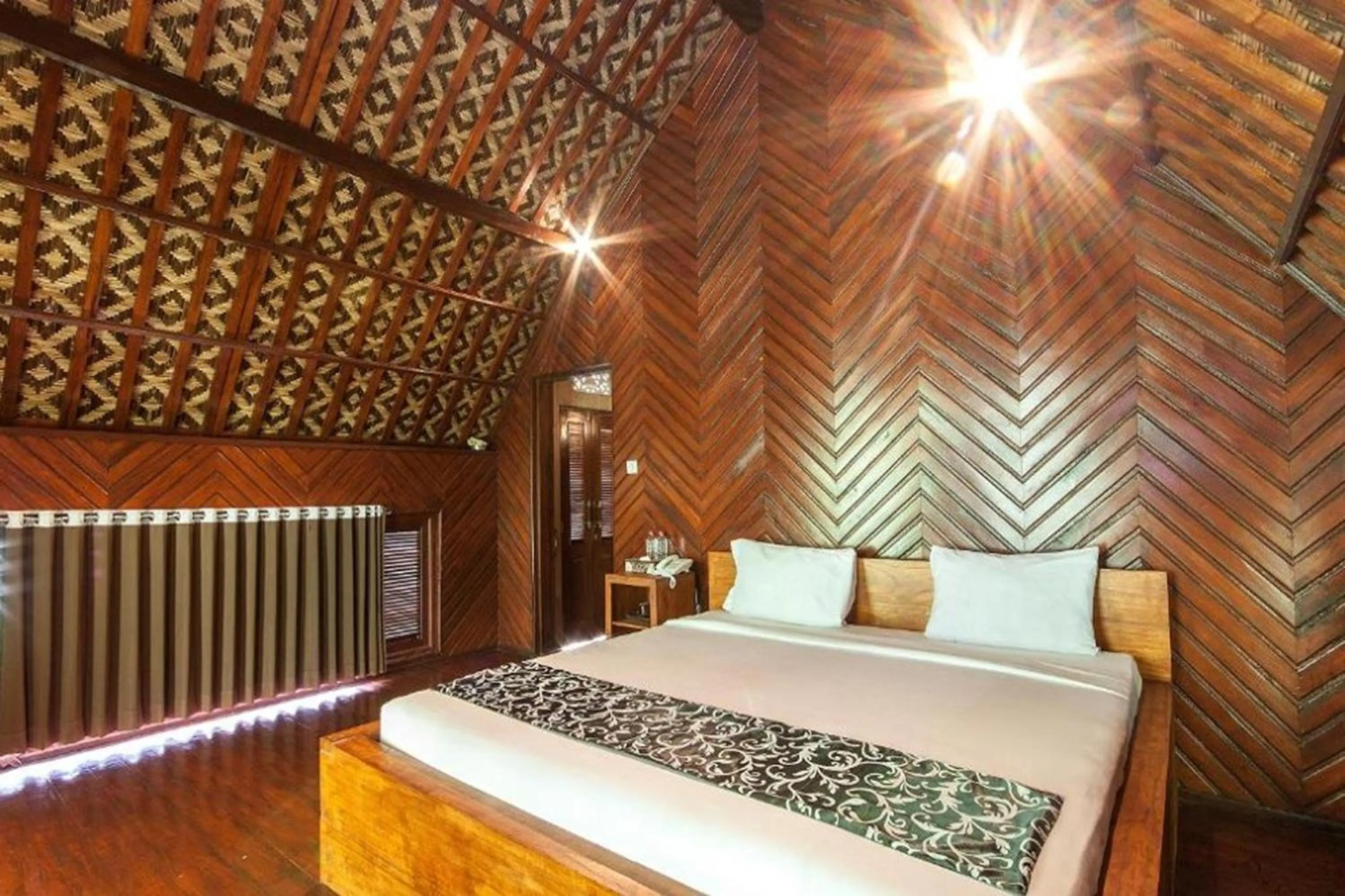 Bed in Bali Jungle Resort