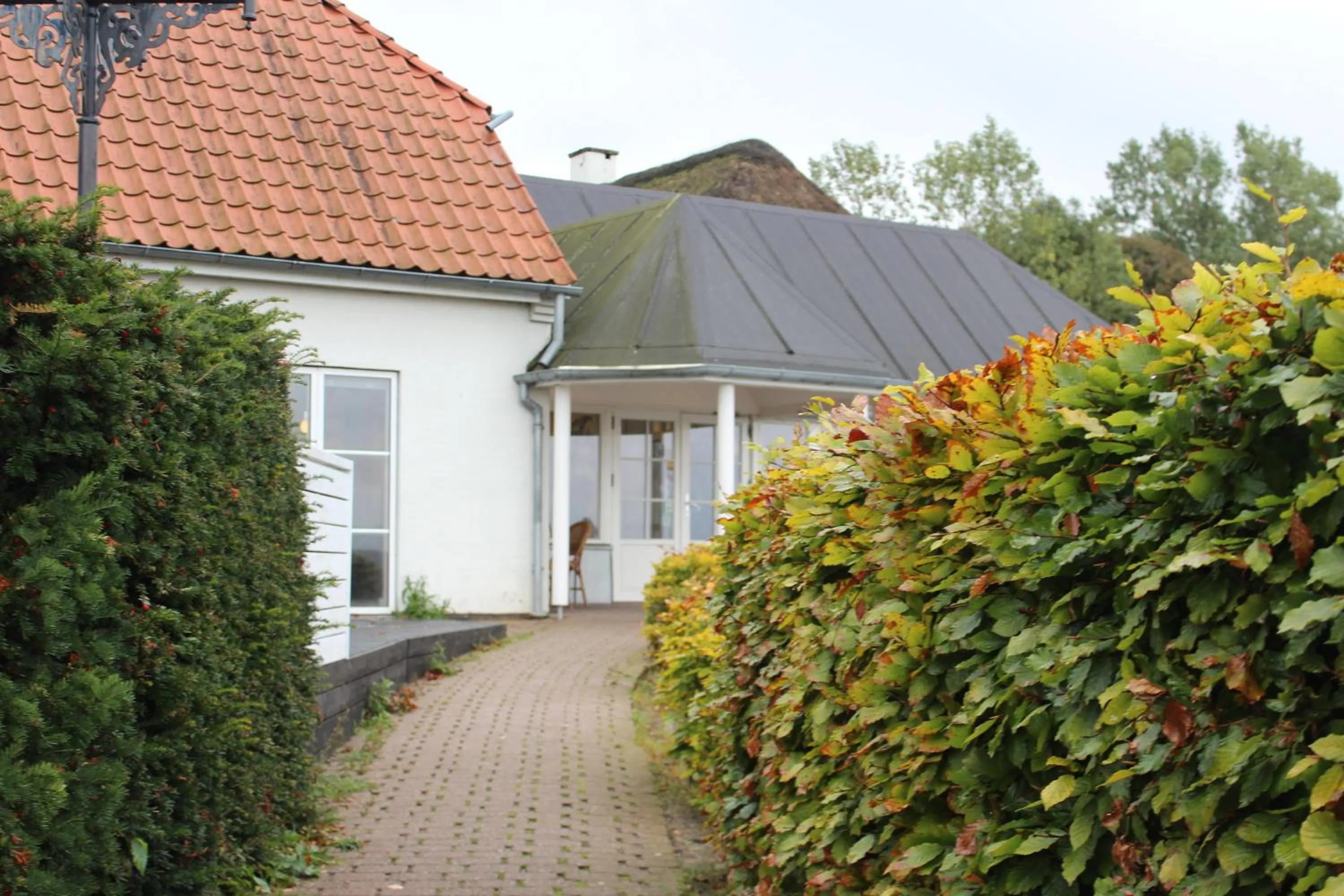 Facade/entrance in Hotel Aarslev Kro