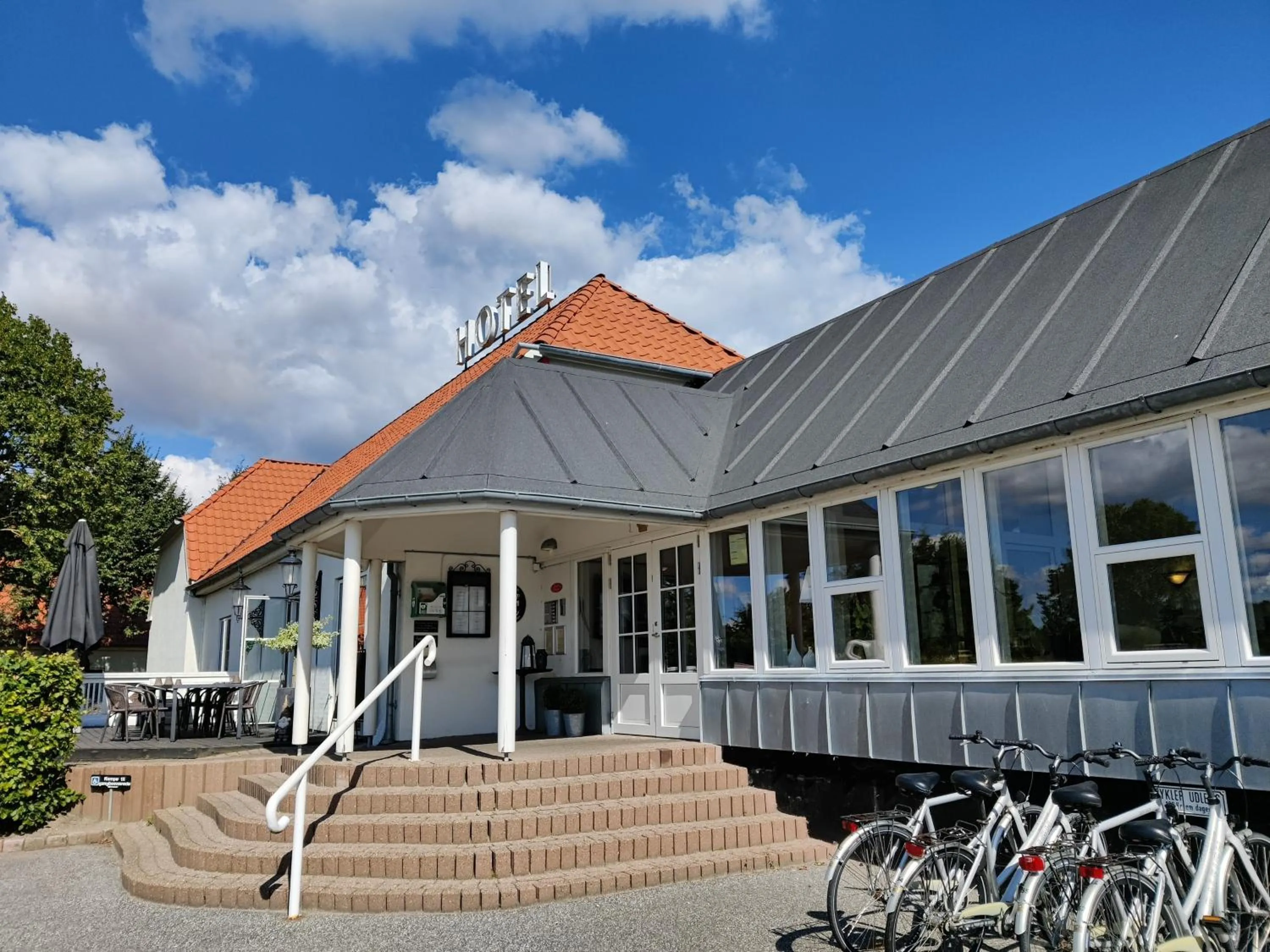 Property building in Hotel Aarslev Kro