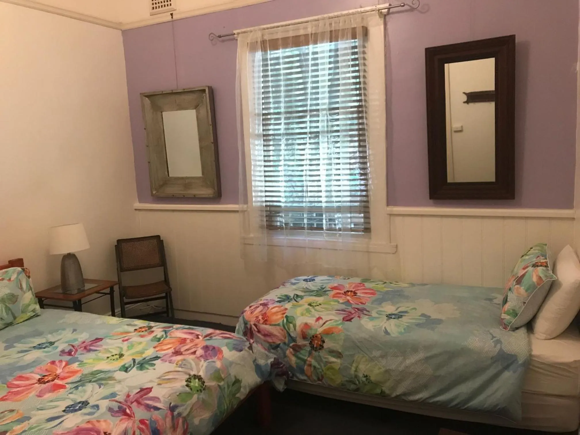 Photo of the whole room, Bed in Flying Fox Backpackers