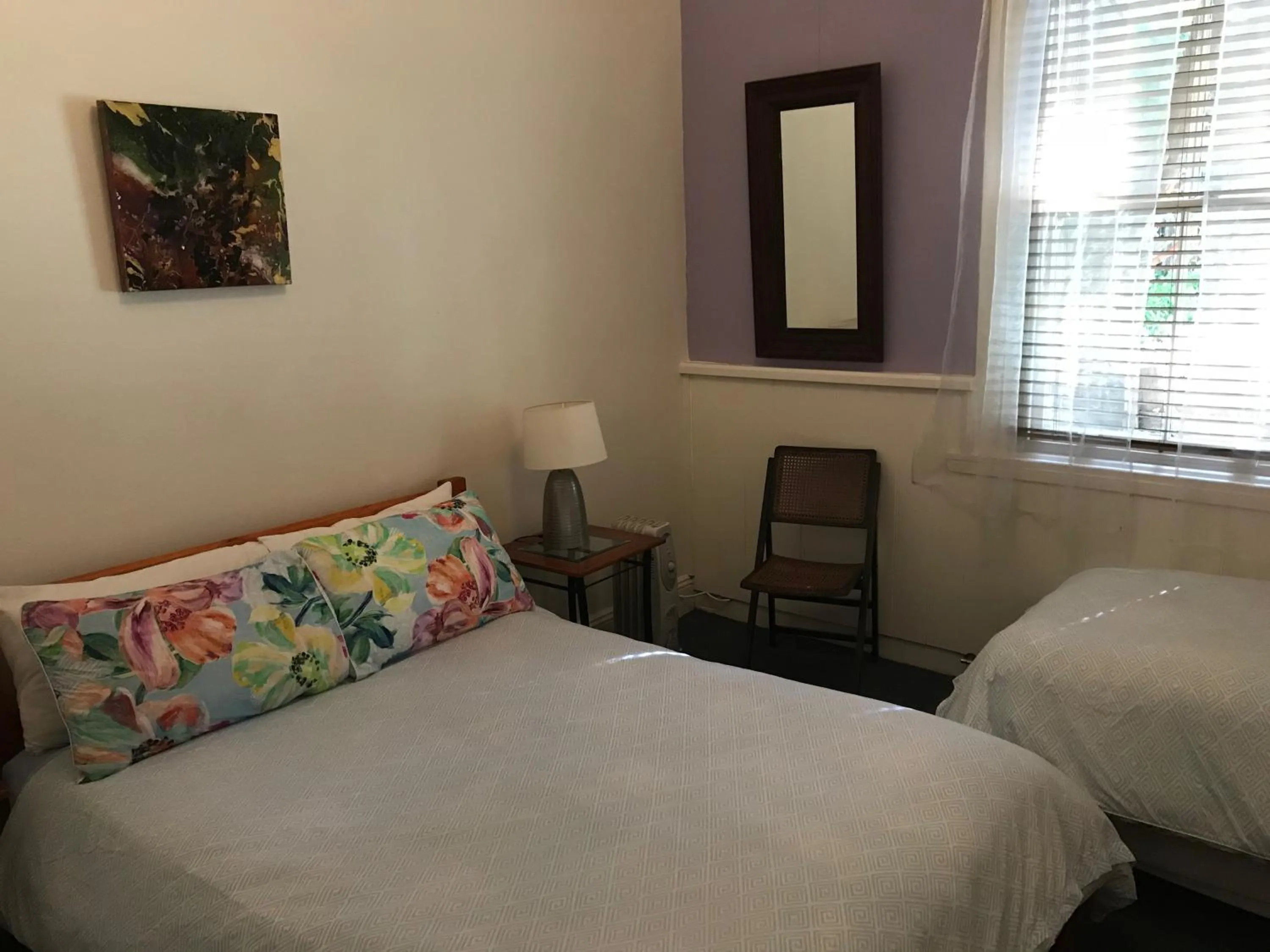 Breakfast, Bed in Flying Fox Backpackers