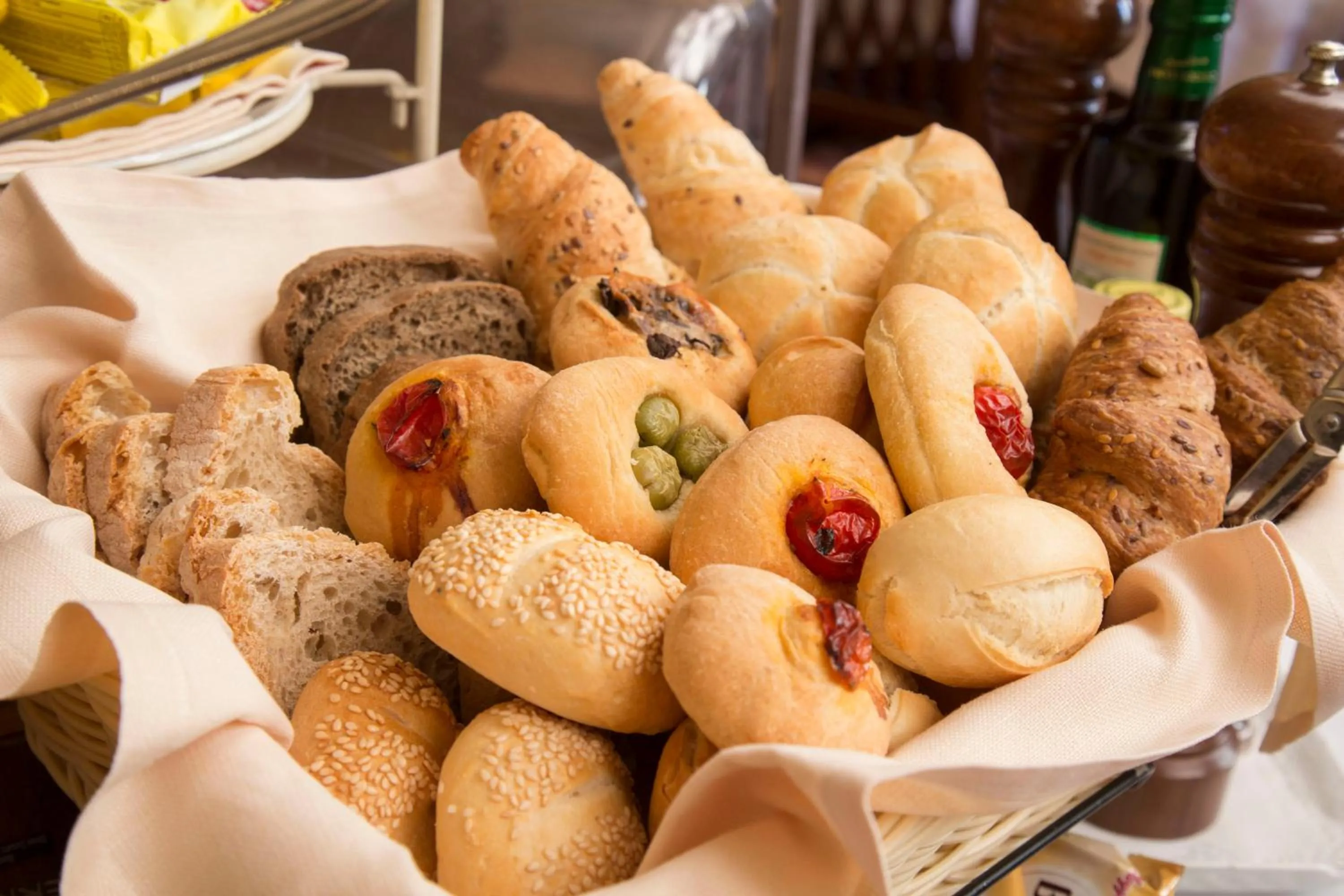 Food and drinks in Hotel Villa Marsili