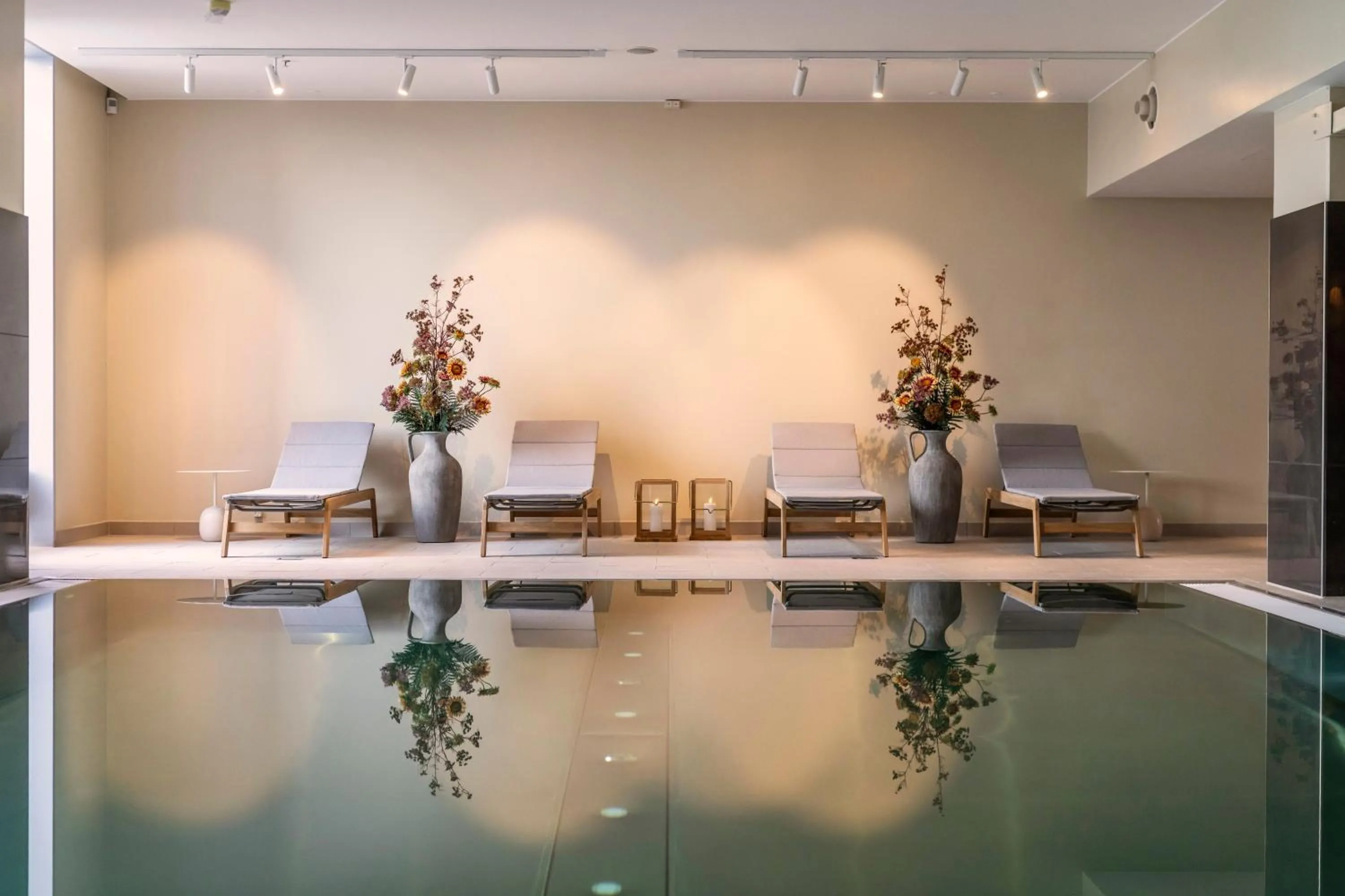 Swimming pool in Clarion Hotel Copenhagen Airport