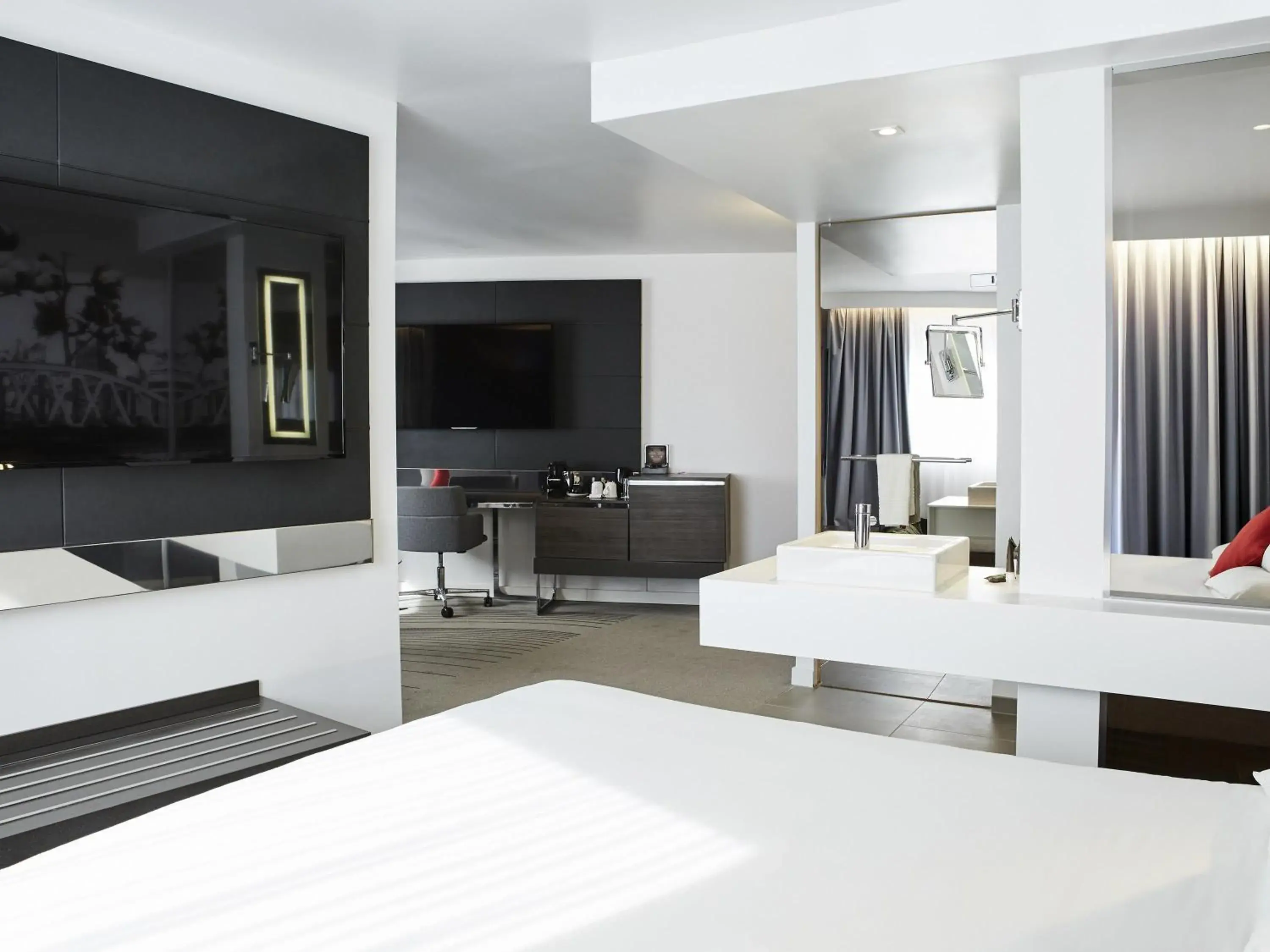 Junior Suite in Novotel Manchester Centre Junior Suite in Novotel Manchester Centre