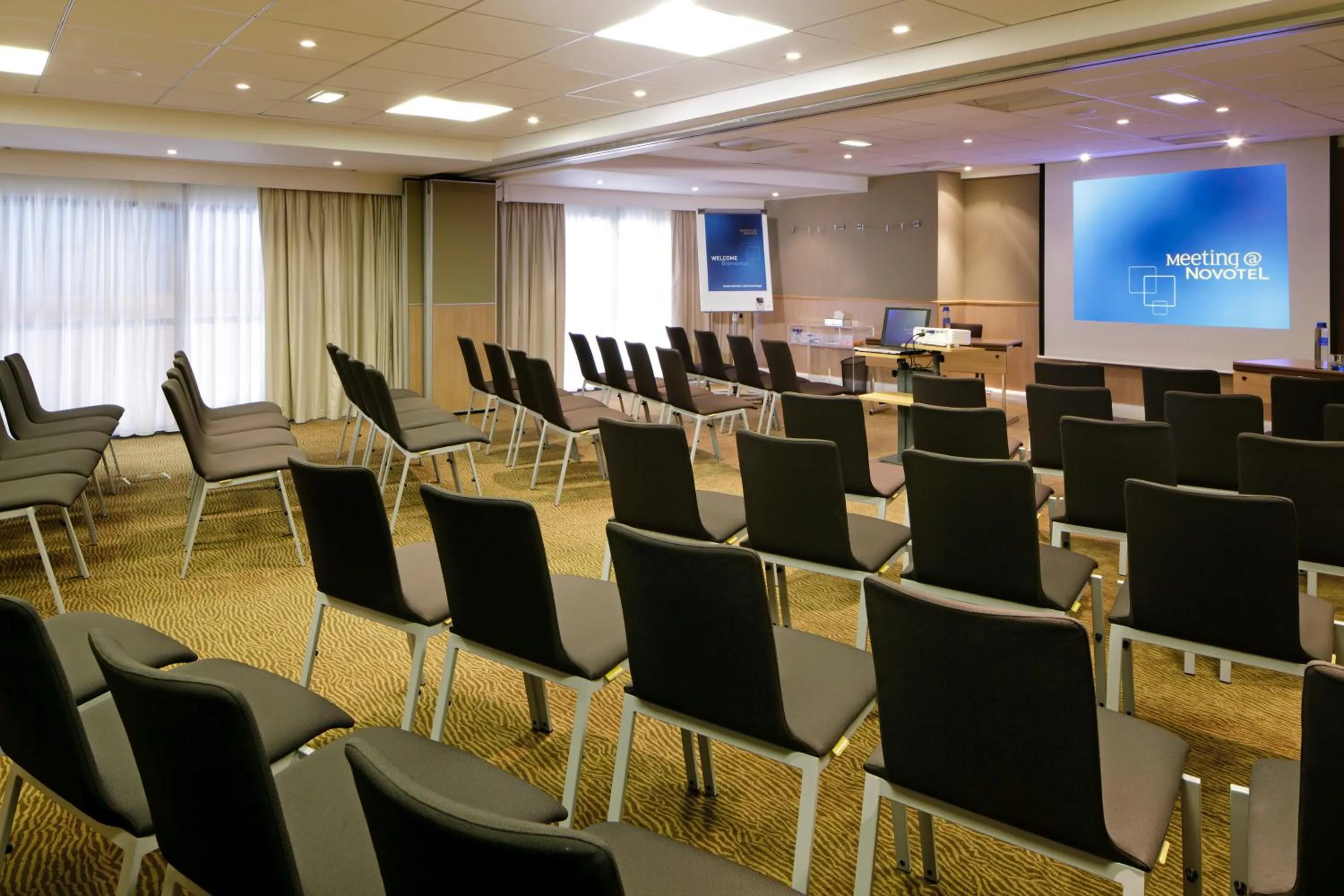 Business facilities in Novotel Manchester Centre