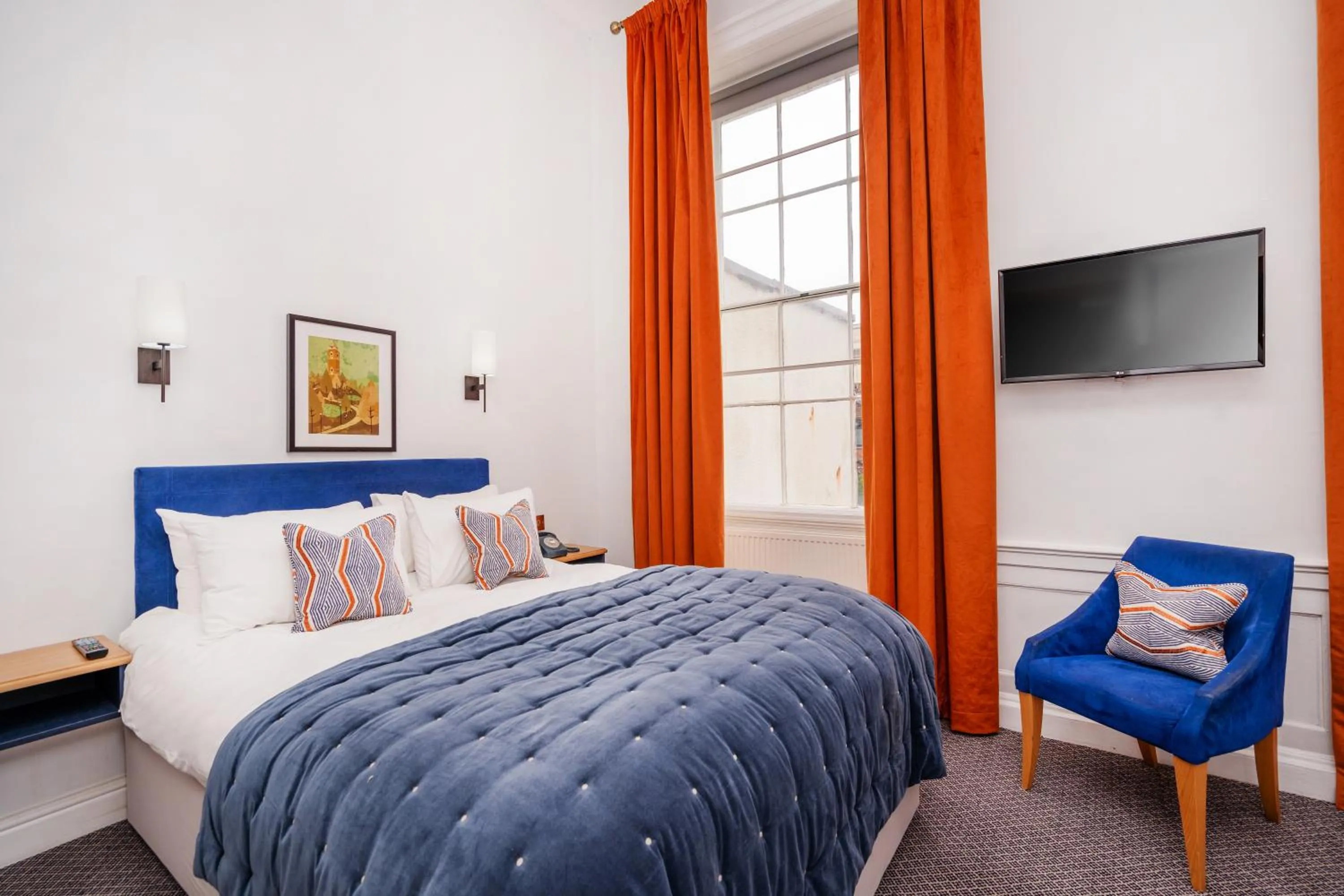 Bed in The Rodney Hotel