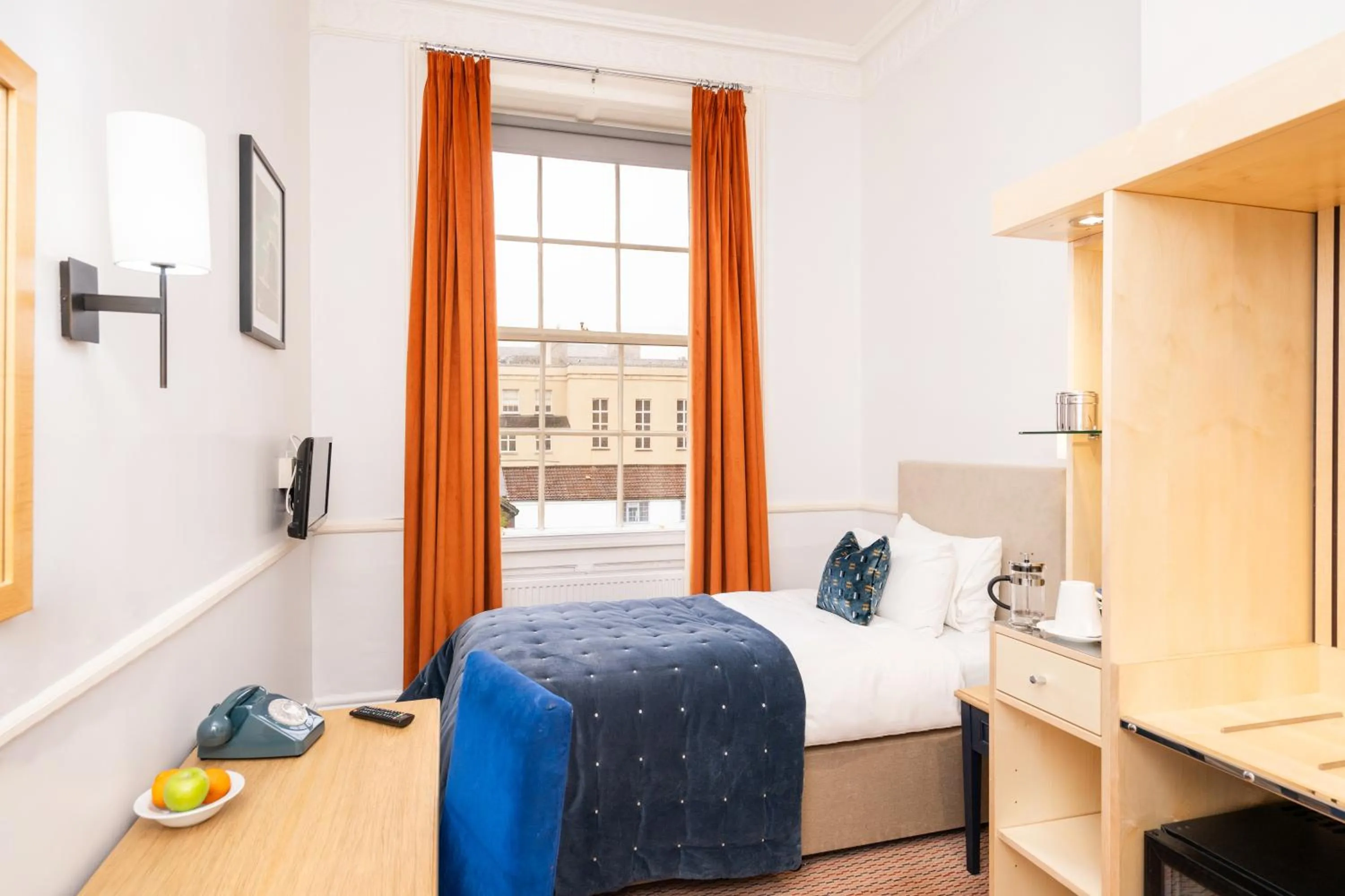 Bed in The Rodney Hotel