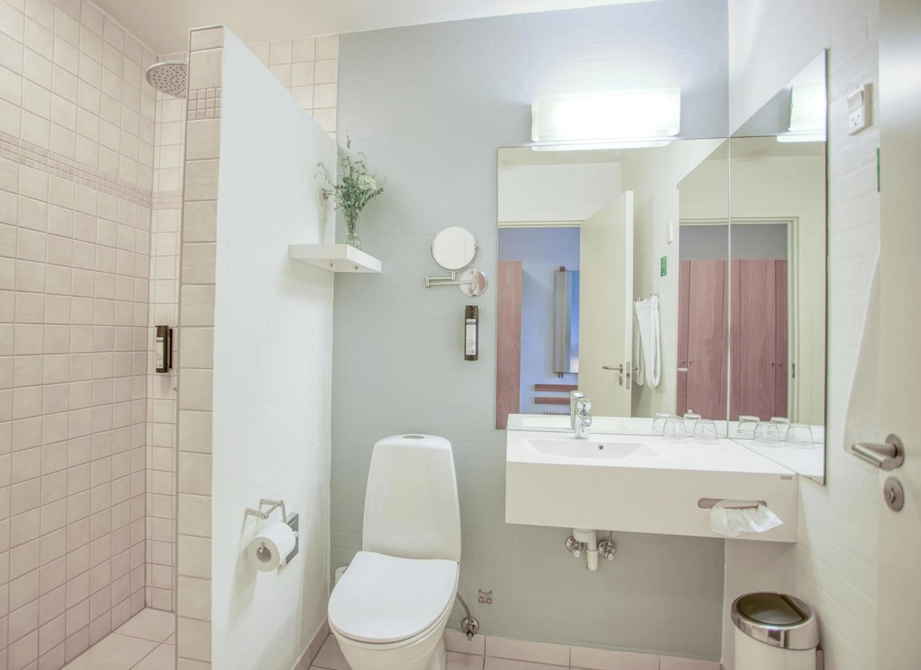 Bathroom in Color Hotel Skagen