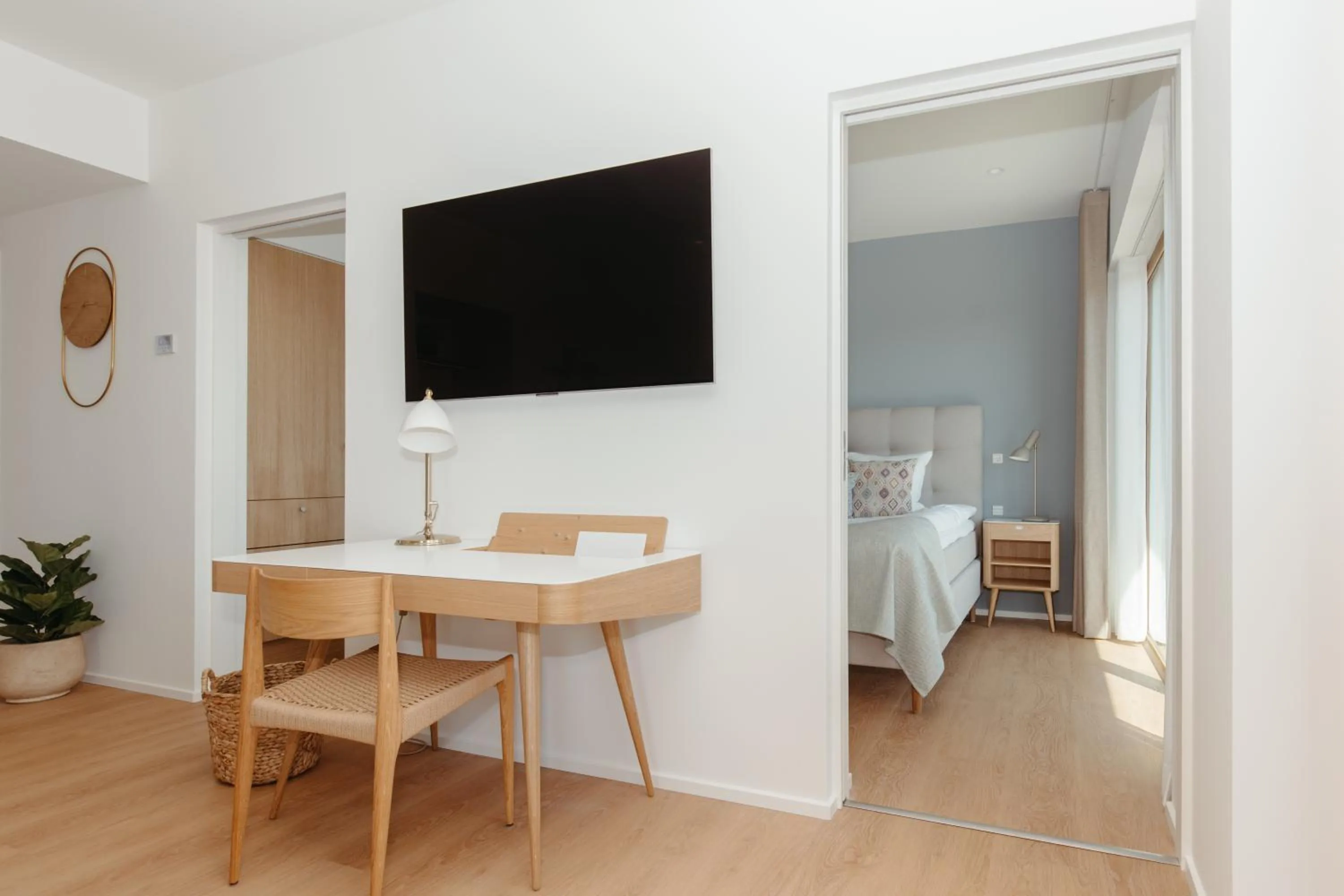 TV and multimedia in Color Hotel Skagen