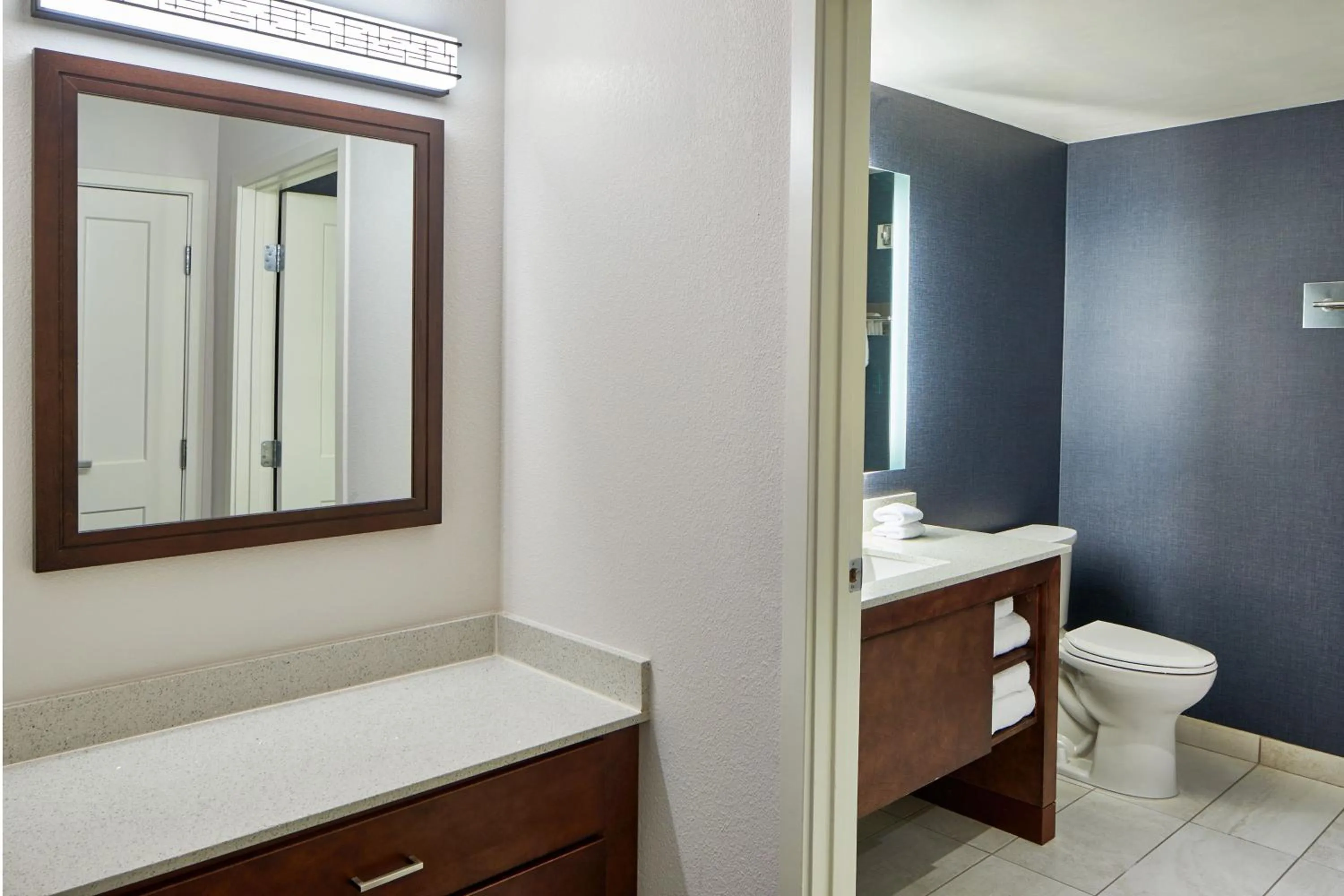 Bathroom in Residence Inn Atlanta Perimeter Center Dunwoody