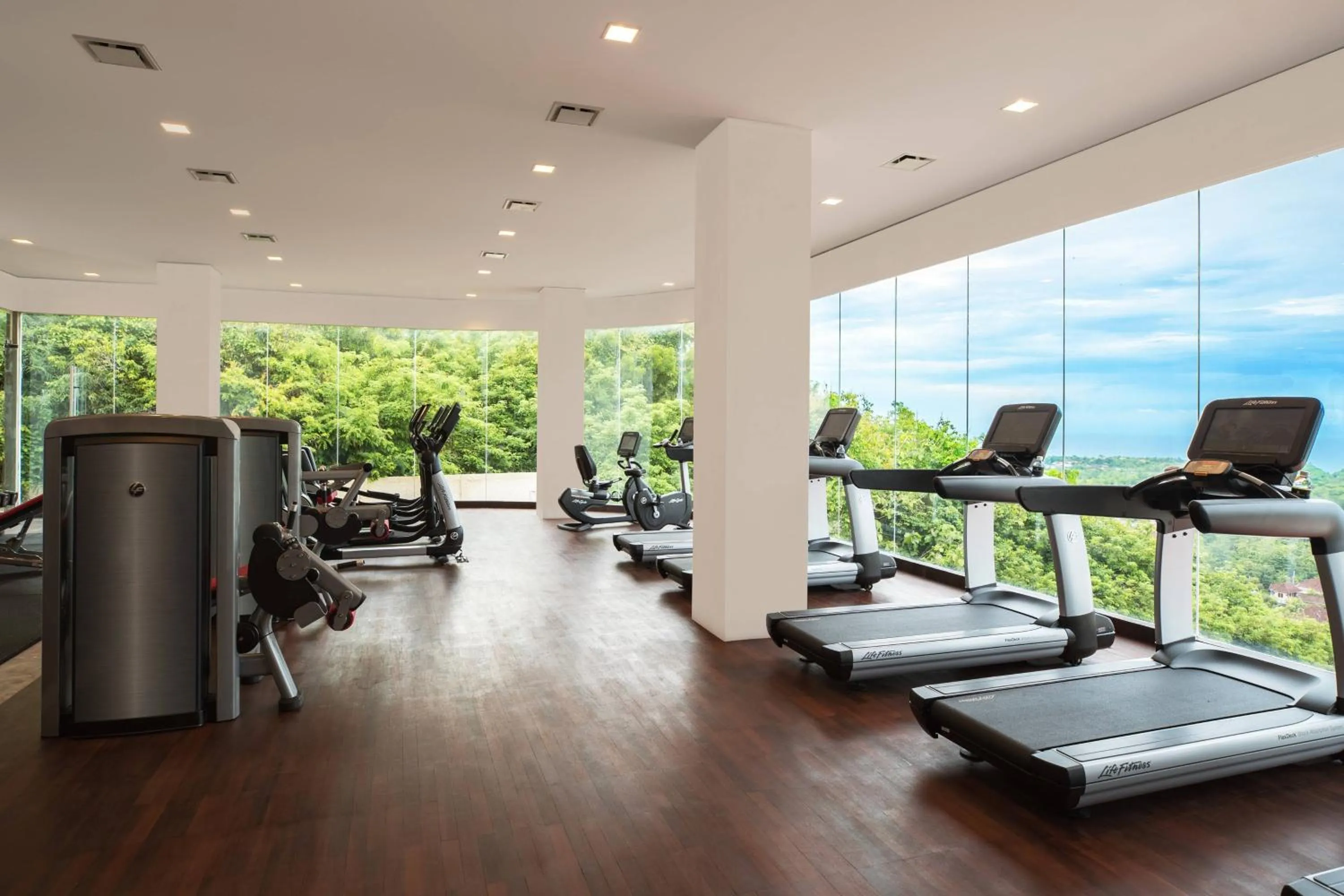 Fitness centre/facilities in Renaissance Bali Uluwatu Resort & Spa