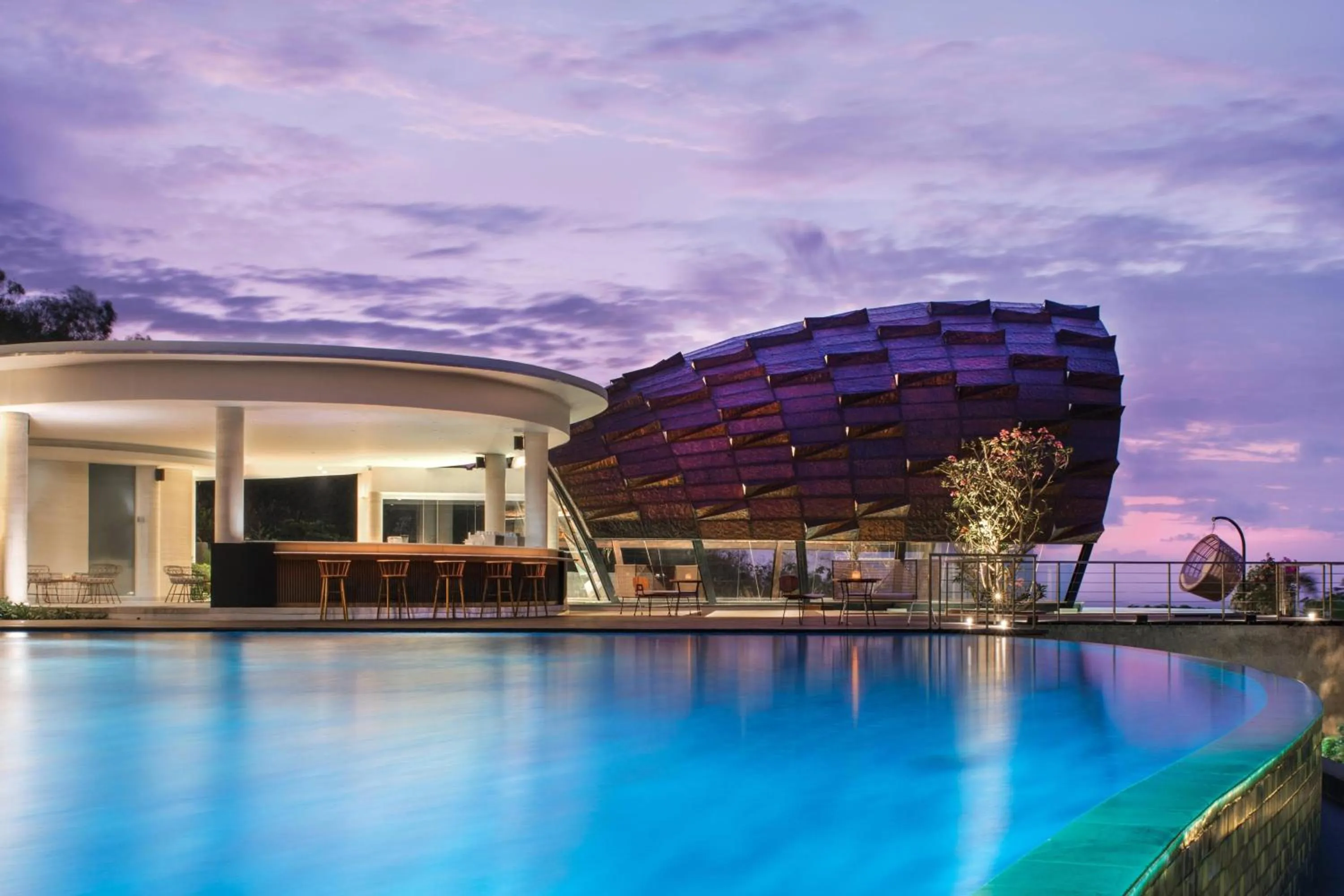 Swimming pool in Renaissance Bali Uluwatu Resort & Spa