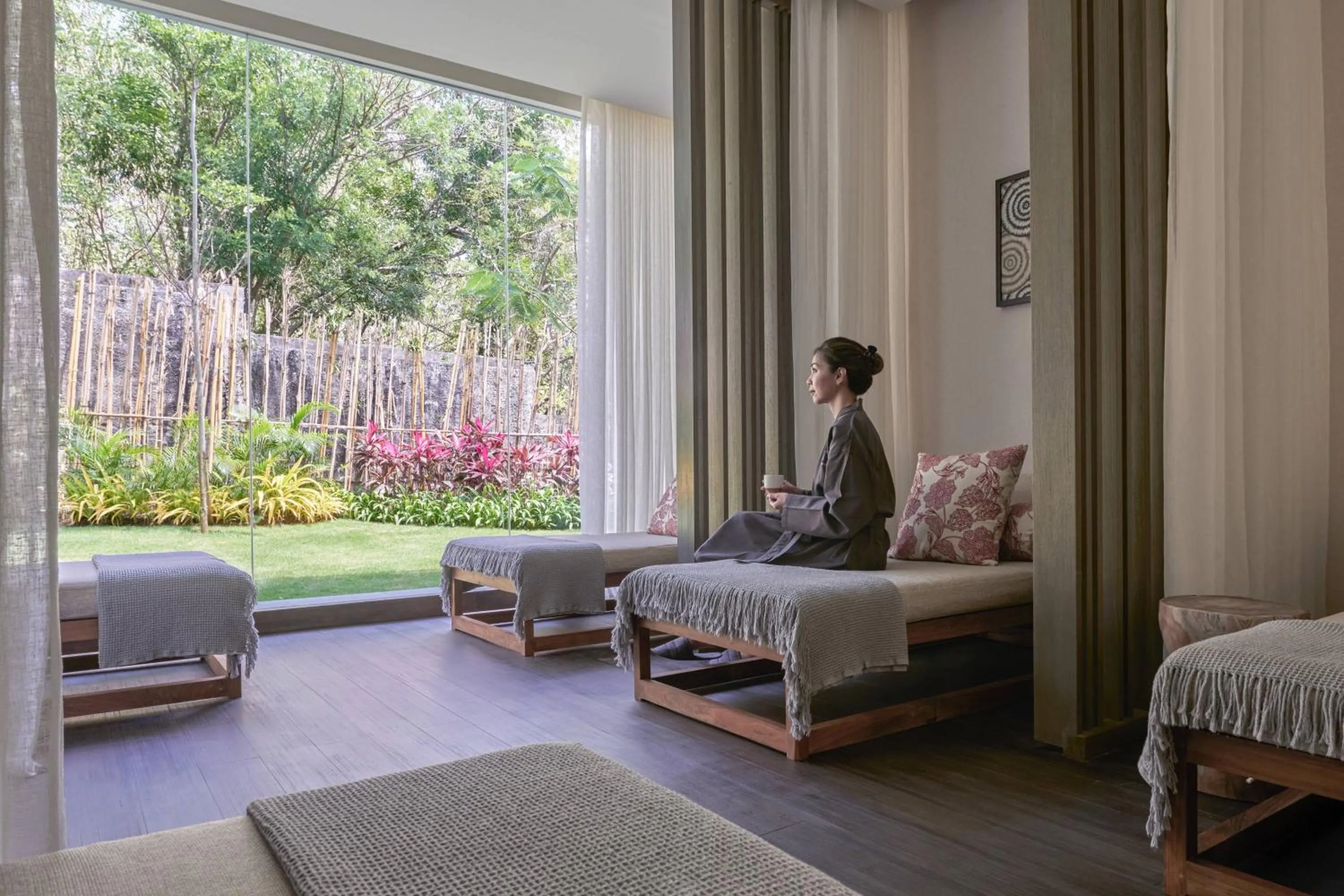 Spa and wellness centre/facilities, Bed in Renaissance Bali Uluwatu Resort & Spa