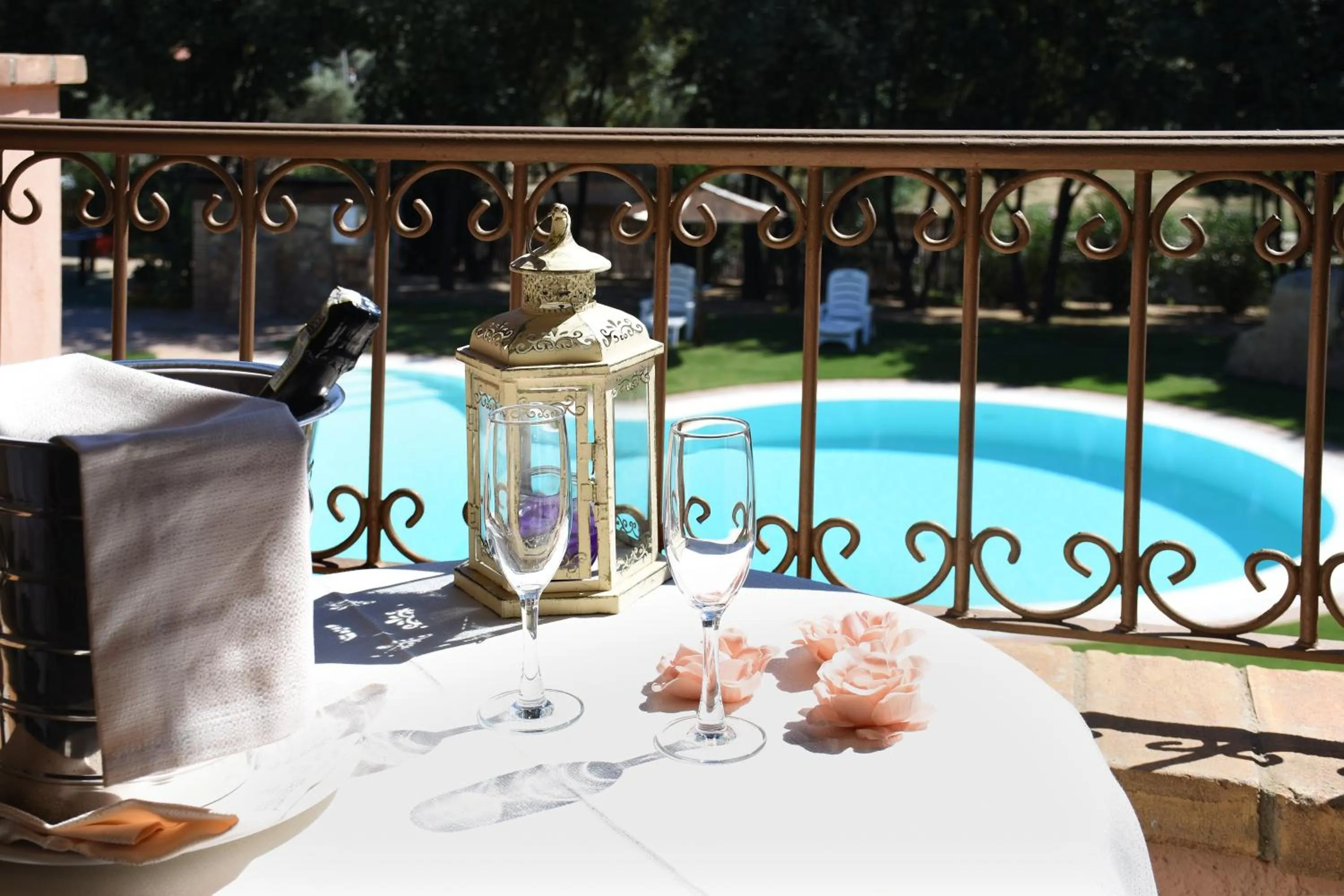 Balcony/Terrace in Hotel Su Giganti