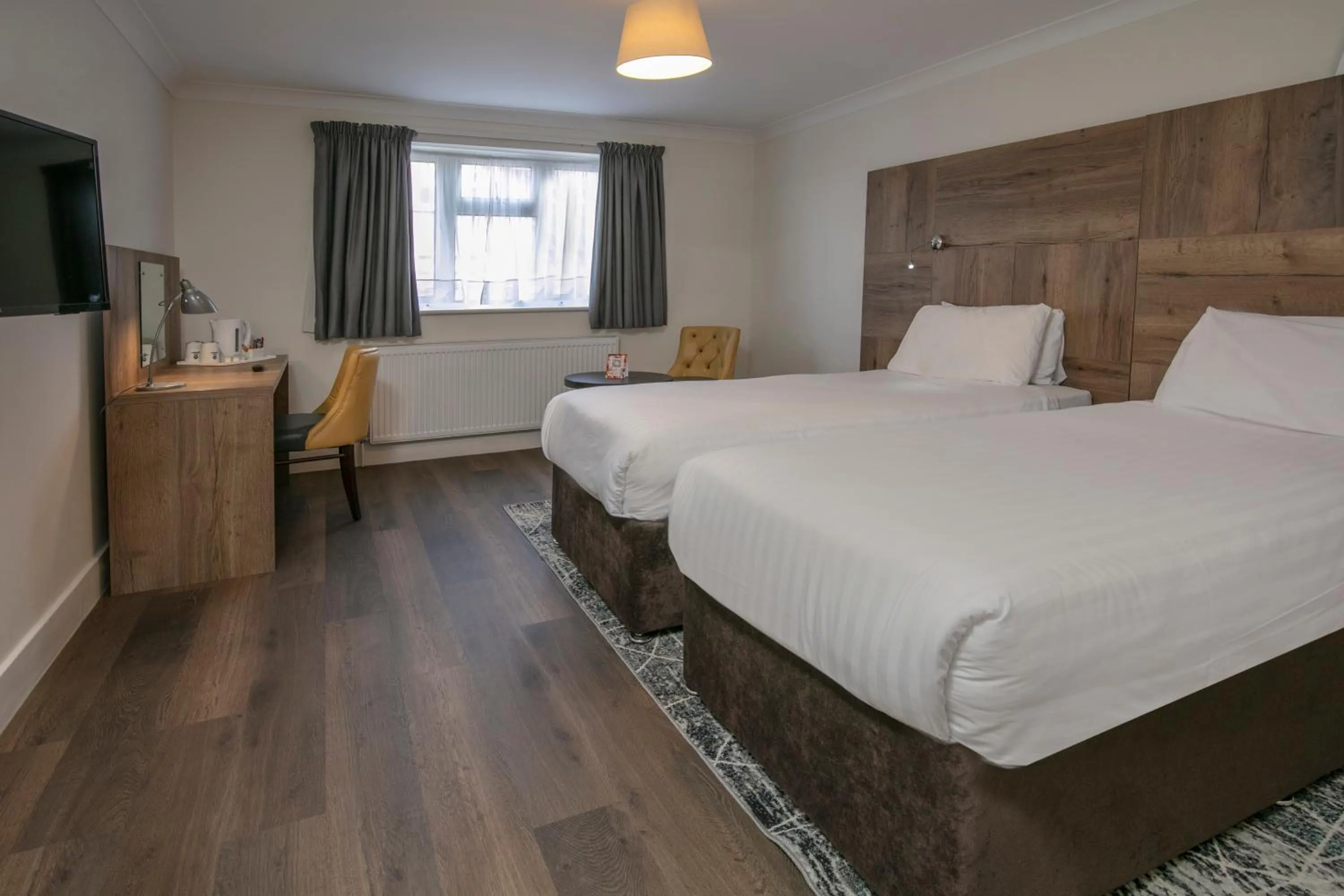 Bedroom, Bed in Best Western White House Hotel